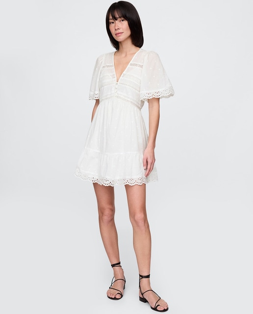 Imagem 0 de Vestido com Decote em V e Mangas em Balão