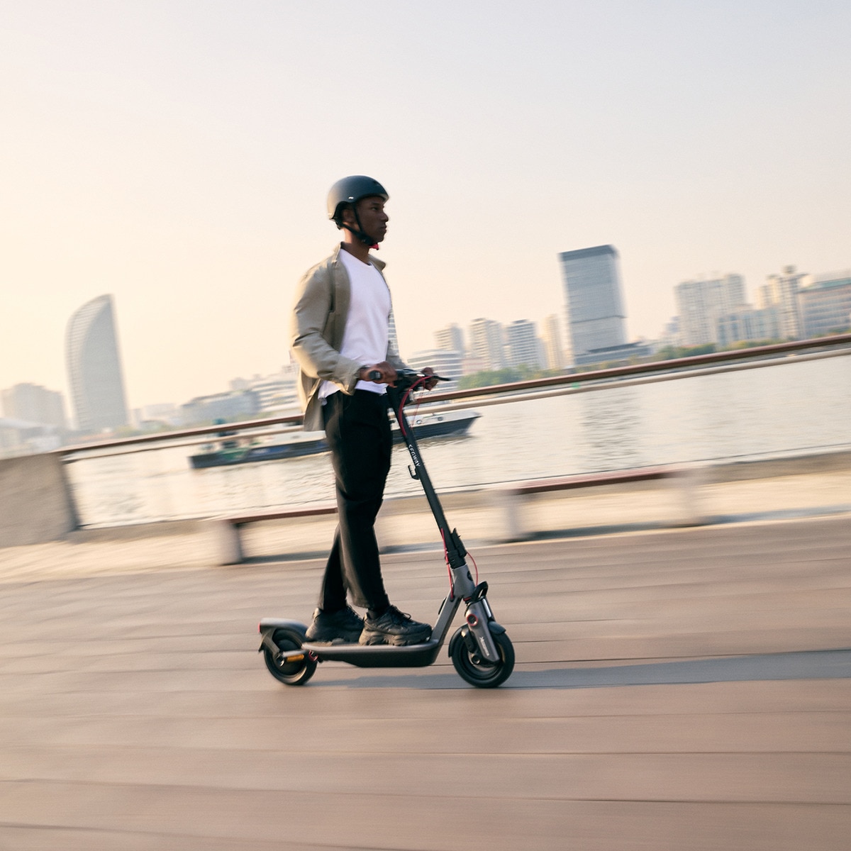 Patinete eléctrico Segway Ninebot F3 Pro Negro-5