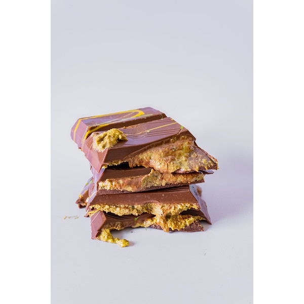 Dubai Style chocolate filled with pistachio cream tablet 200 g