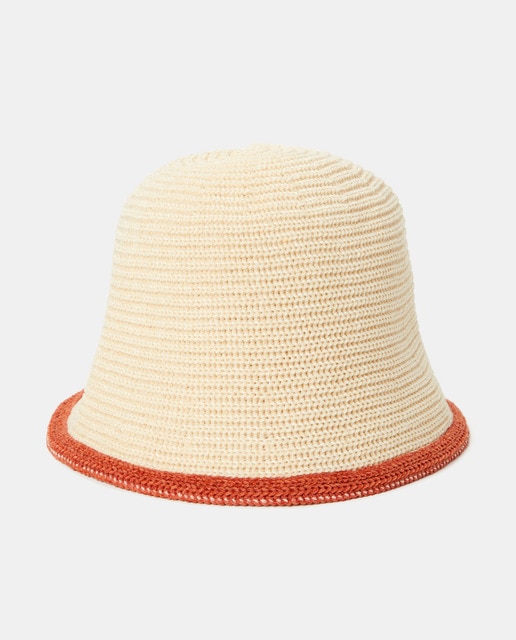 Imagem 0 de Gorro com Debruado em Contraste