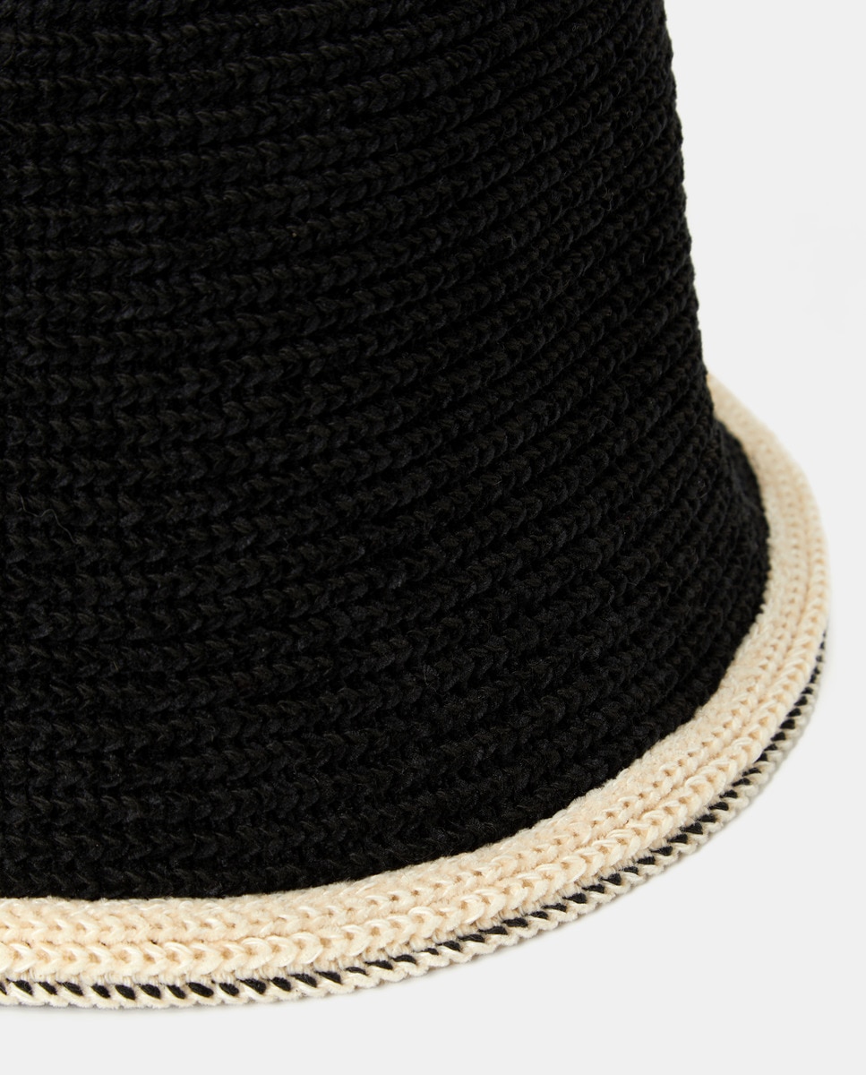Gorro com Debruado em Contraste Preto-2