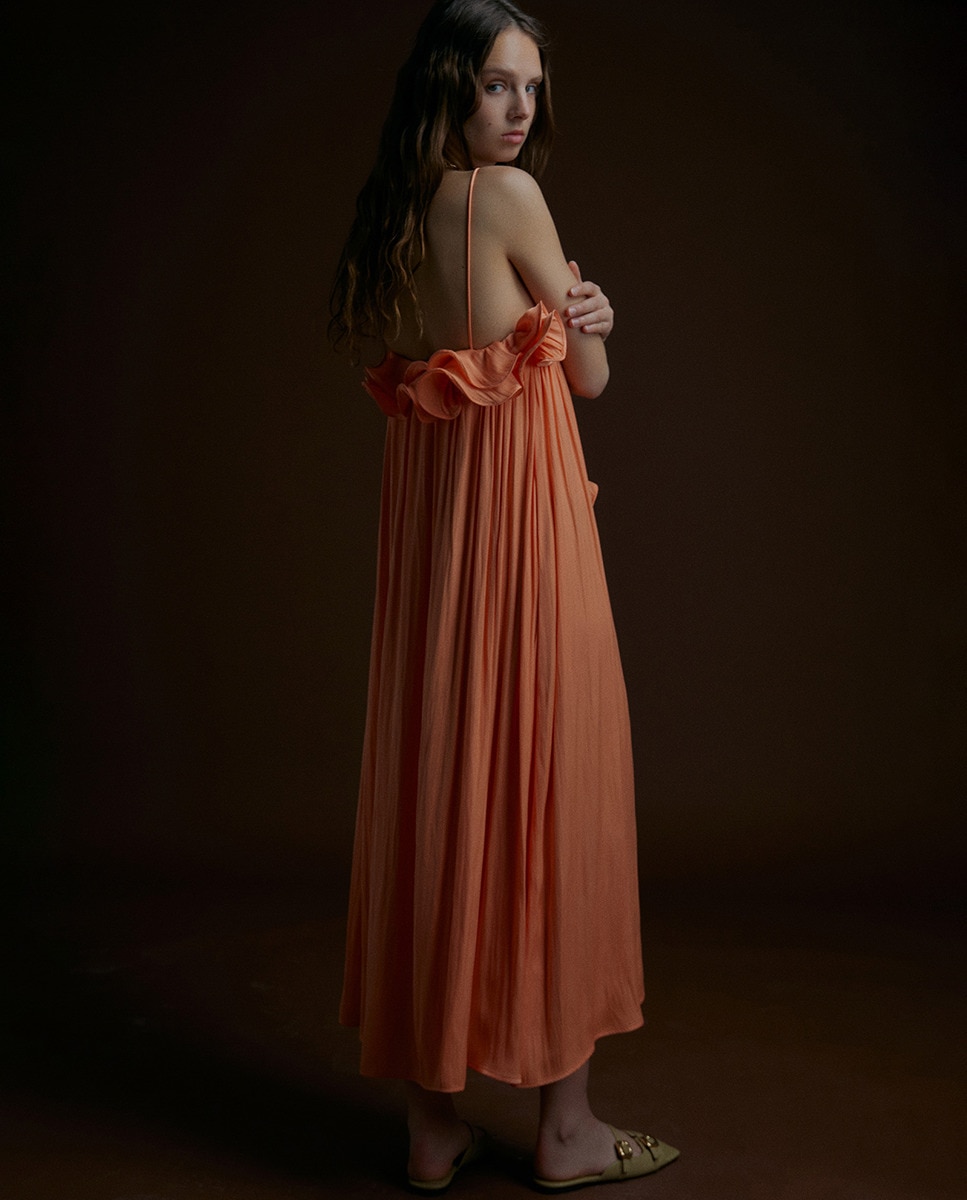 Vestido de Alças com Folho Coral-4