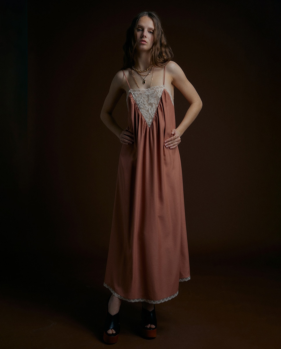 Vestido Rendilhado Rosa-1