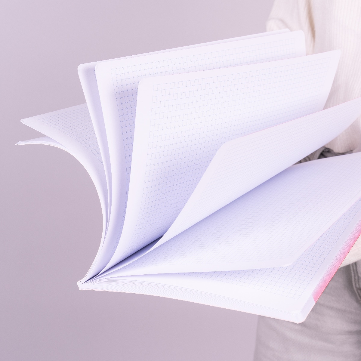 Bloco de notas A4 colado, papel quadriculado, 48 folhas de 95 g/m², coleção MILAN nata 624 desde 1918, rosa Rosa-4