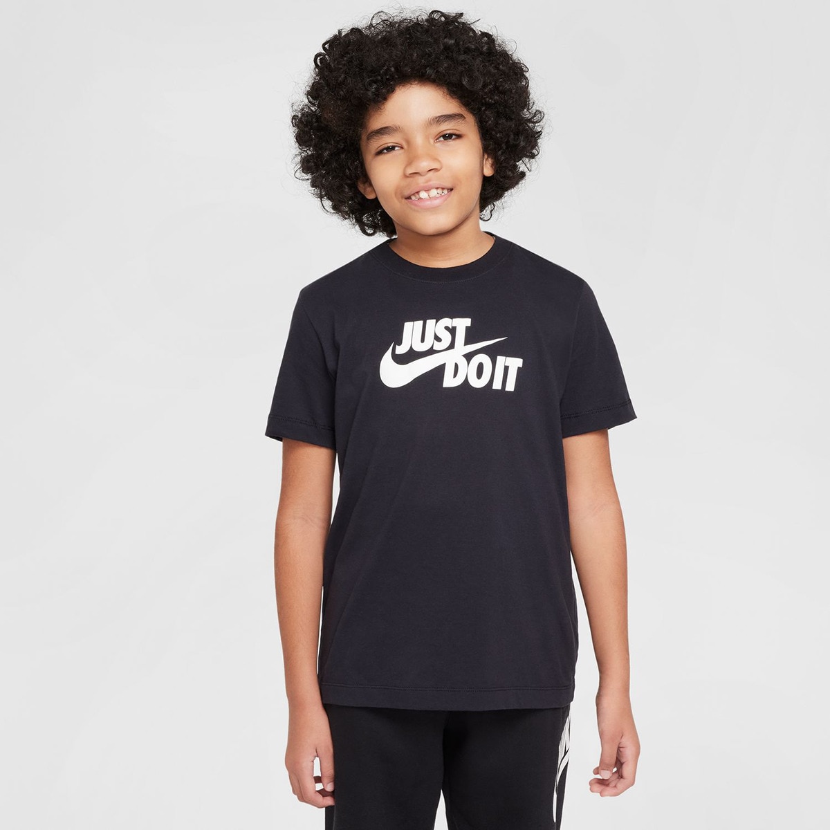 T-shirt de menino Sportswear Nike Preto-1
