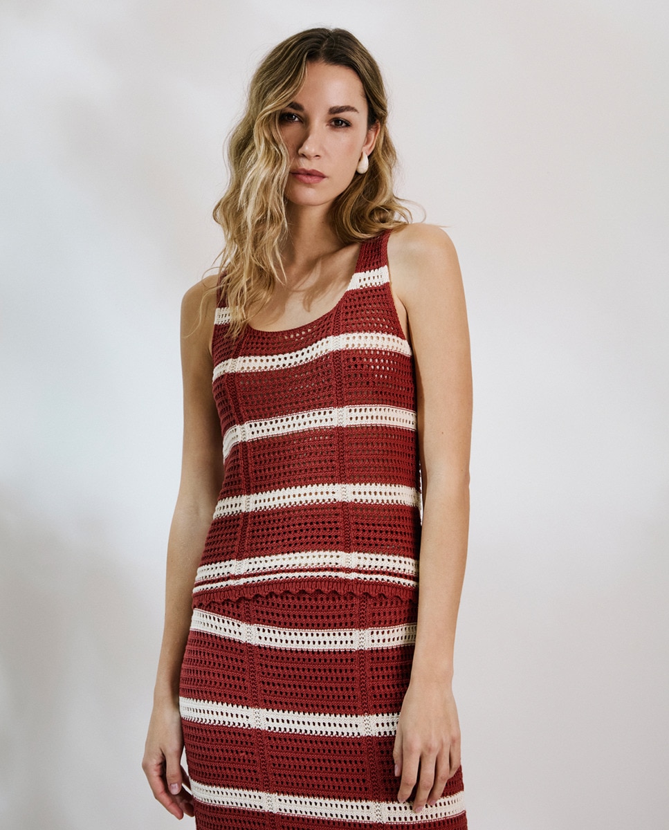 Top de Malha Crochet Vermelho-4