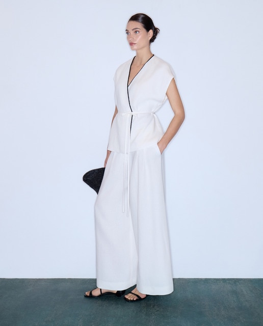 Imagen 0 de Chaleco de mujer cruzado