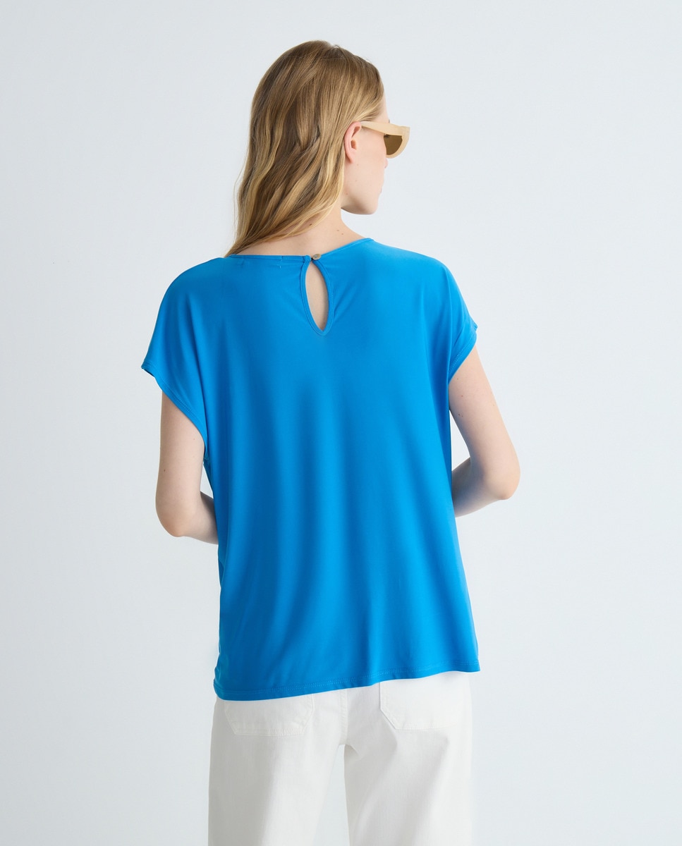 T-shirt com Decote Redondo e Manga Curta Azul-3