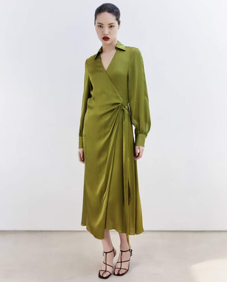 Vestido Camiseiro com Páreo Verde-1