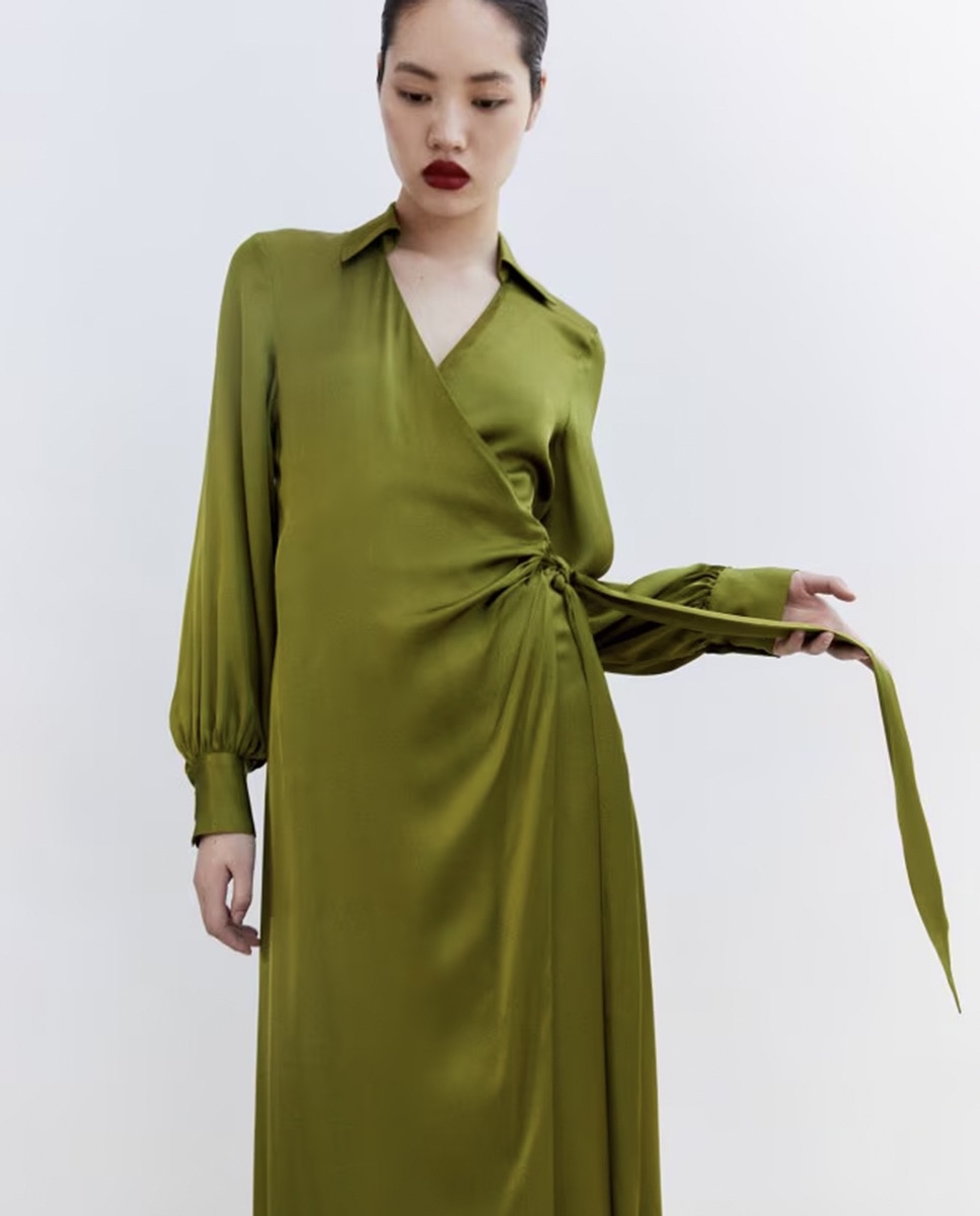 Vestido Camiseiro com Páreo Verde-2