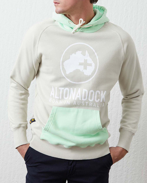 Imagen 0 de Sudadera de hombre, con capucha serigrafía en el delantero