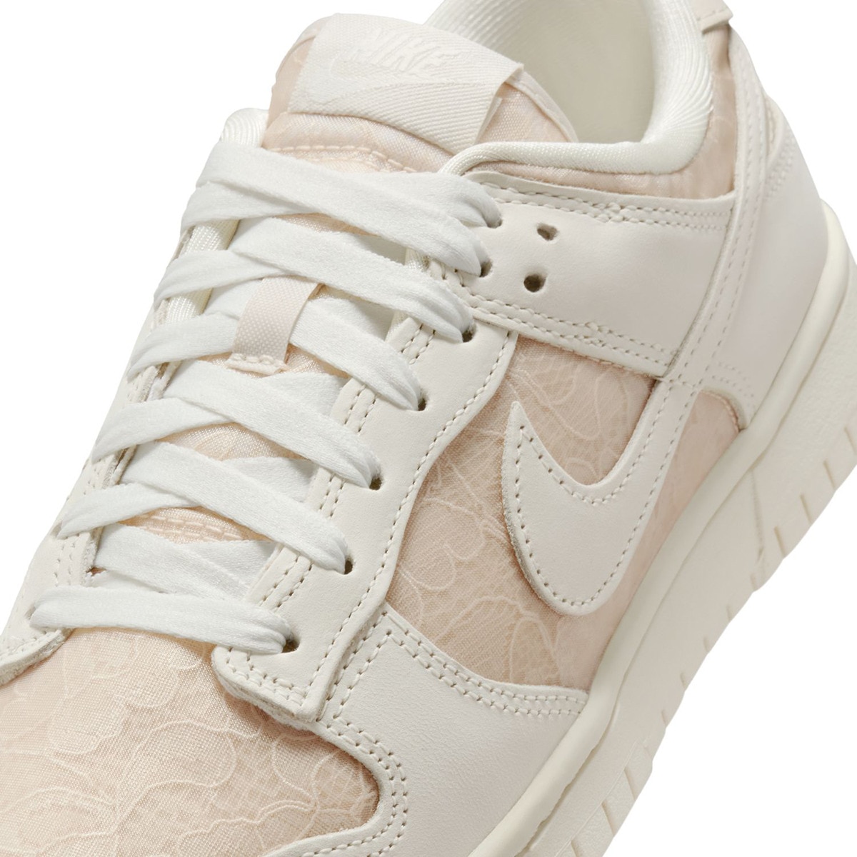 Sapatilhas Casual de Mulher W Dunk Low Branco-8