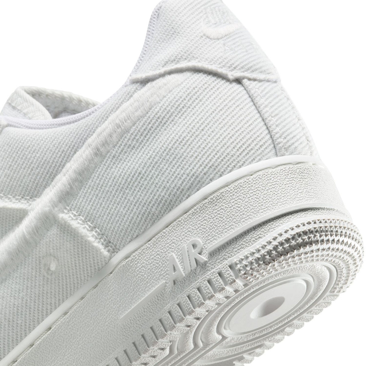 Zapatillas casual de hombre AIR FORCE LOW CANVAS Nike · Nike