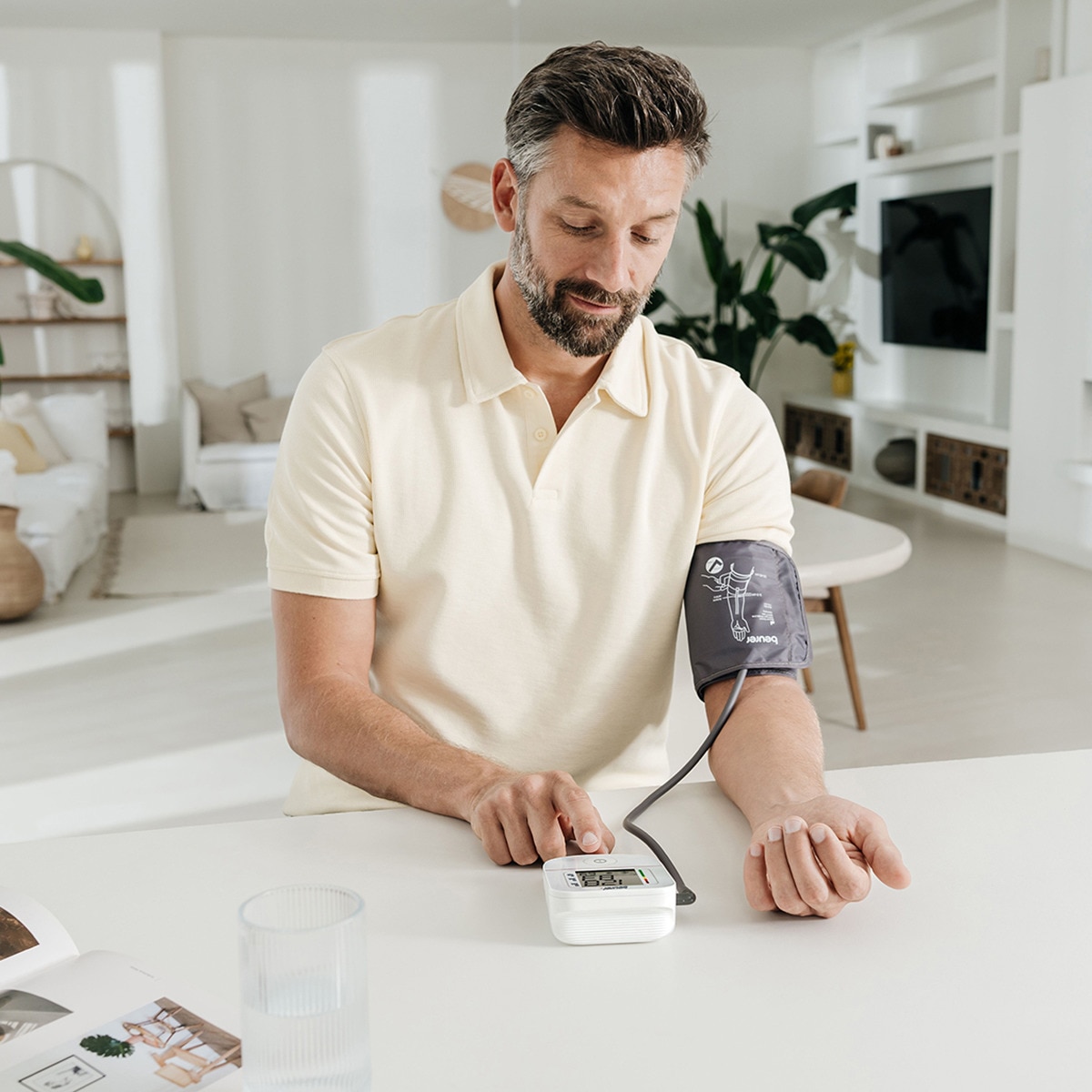 Tensiómetro de brazo BEURER BM-23 Blanco-5