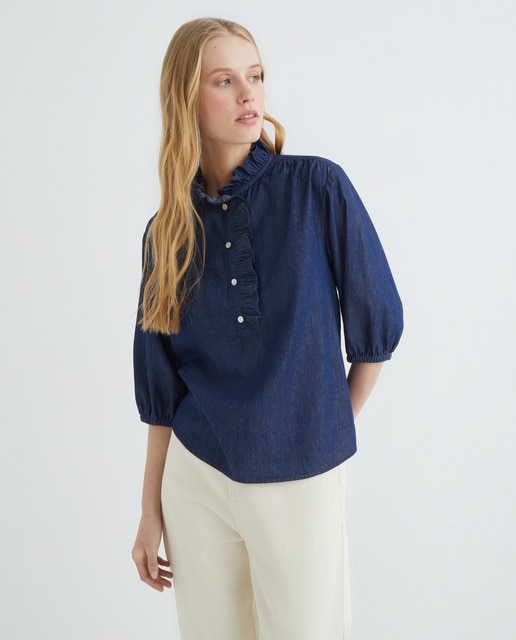 Imagen 0 de Blusa de mujer vaquera con volante