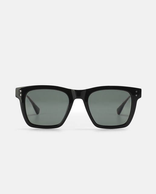Imagen 0 de Gafa de sol de hombre rectangular en acetato con lente polarizada