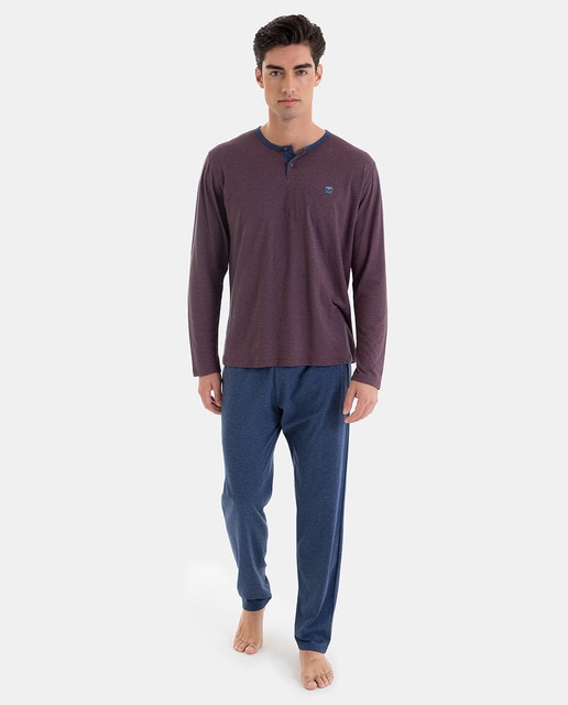 Imagem 0 de Pijama de Malha com Riscas Finas