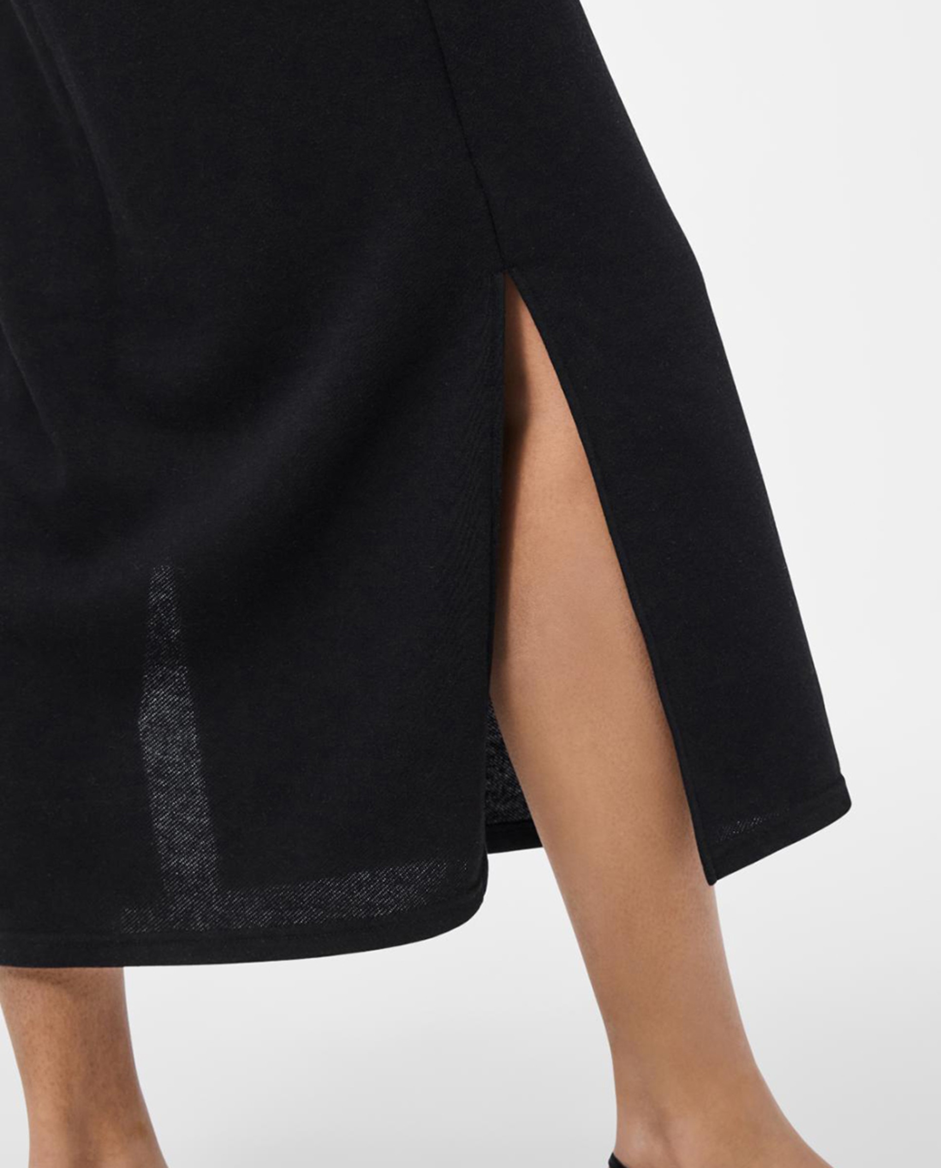 Vestido Comprido sem Mangas Preto-4