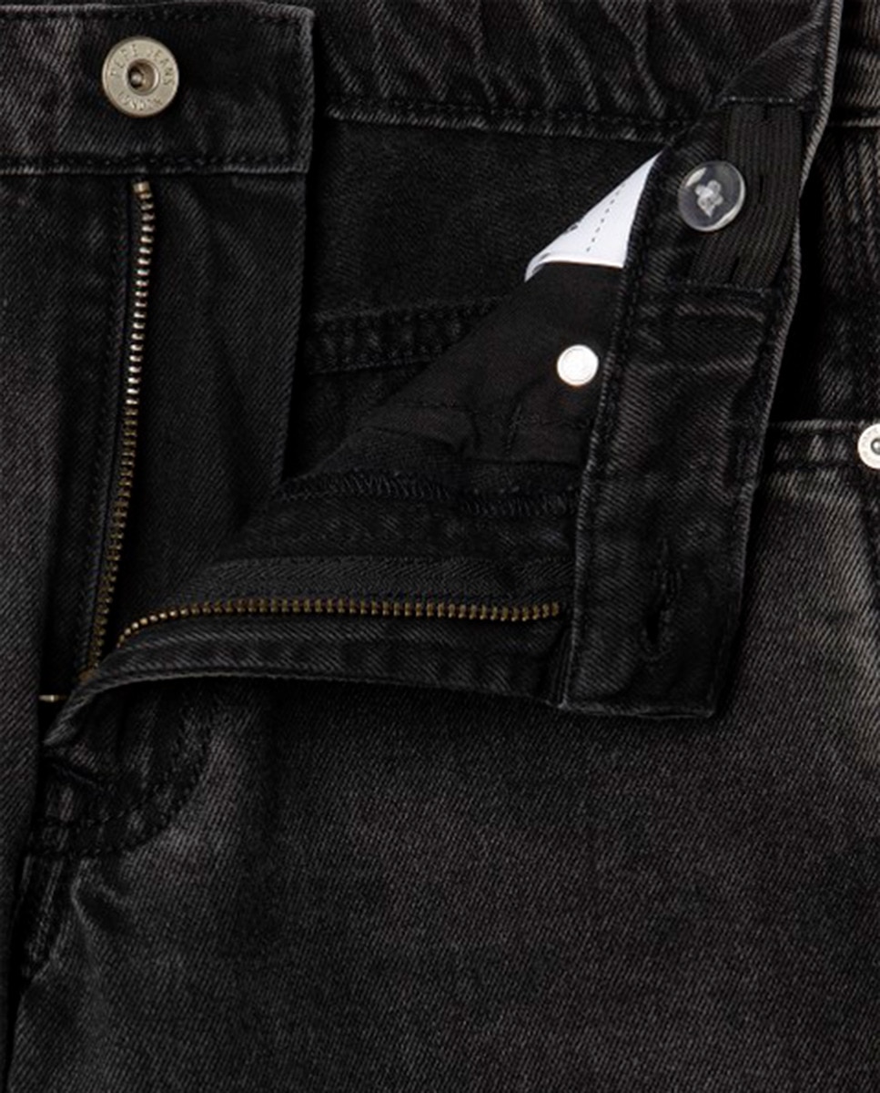 Jeans Loose Fit Dan Preto-3