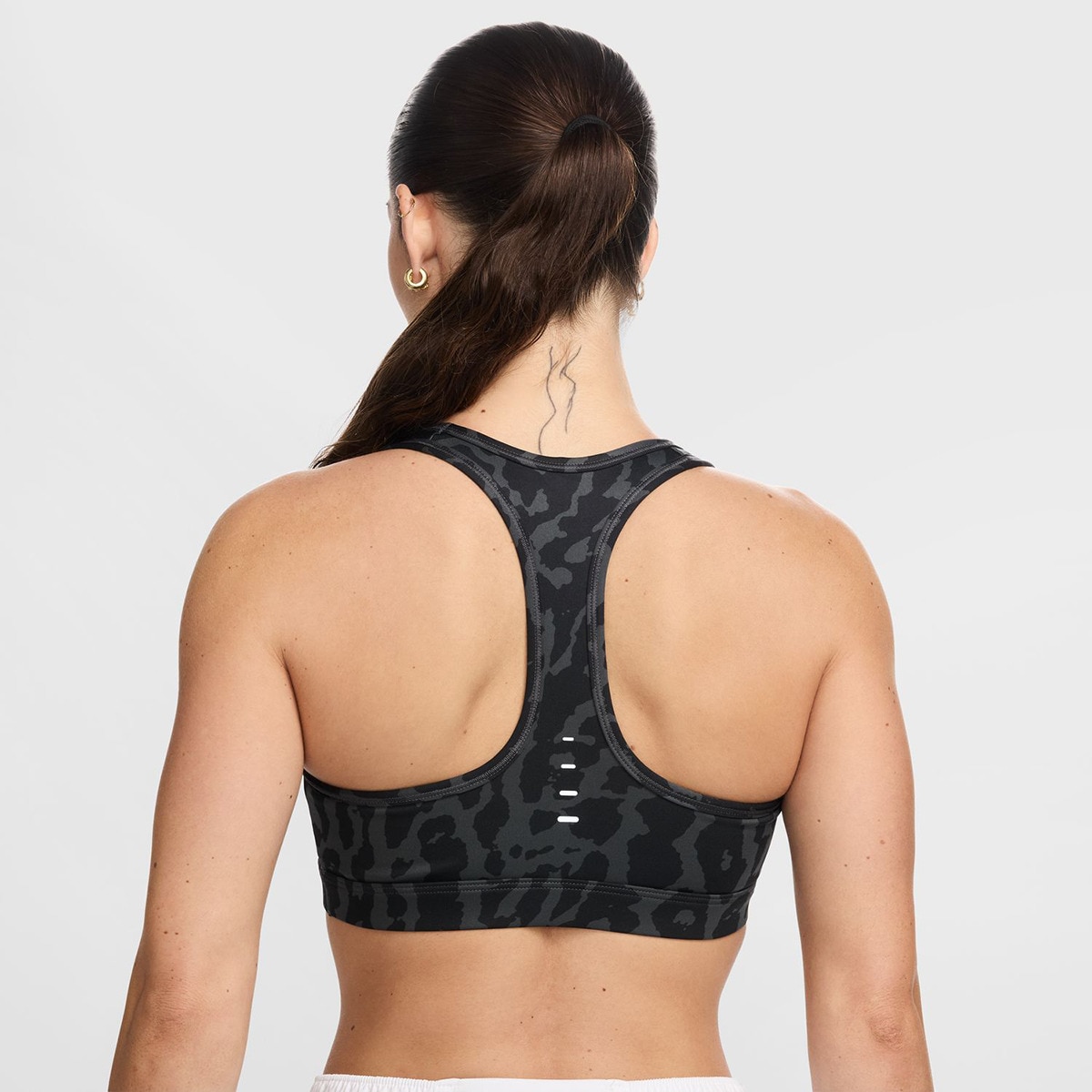 Top de mulher Swoosh Nike Preto-2