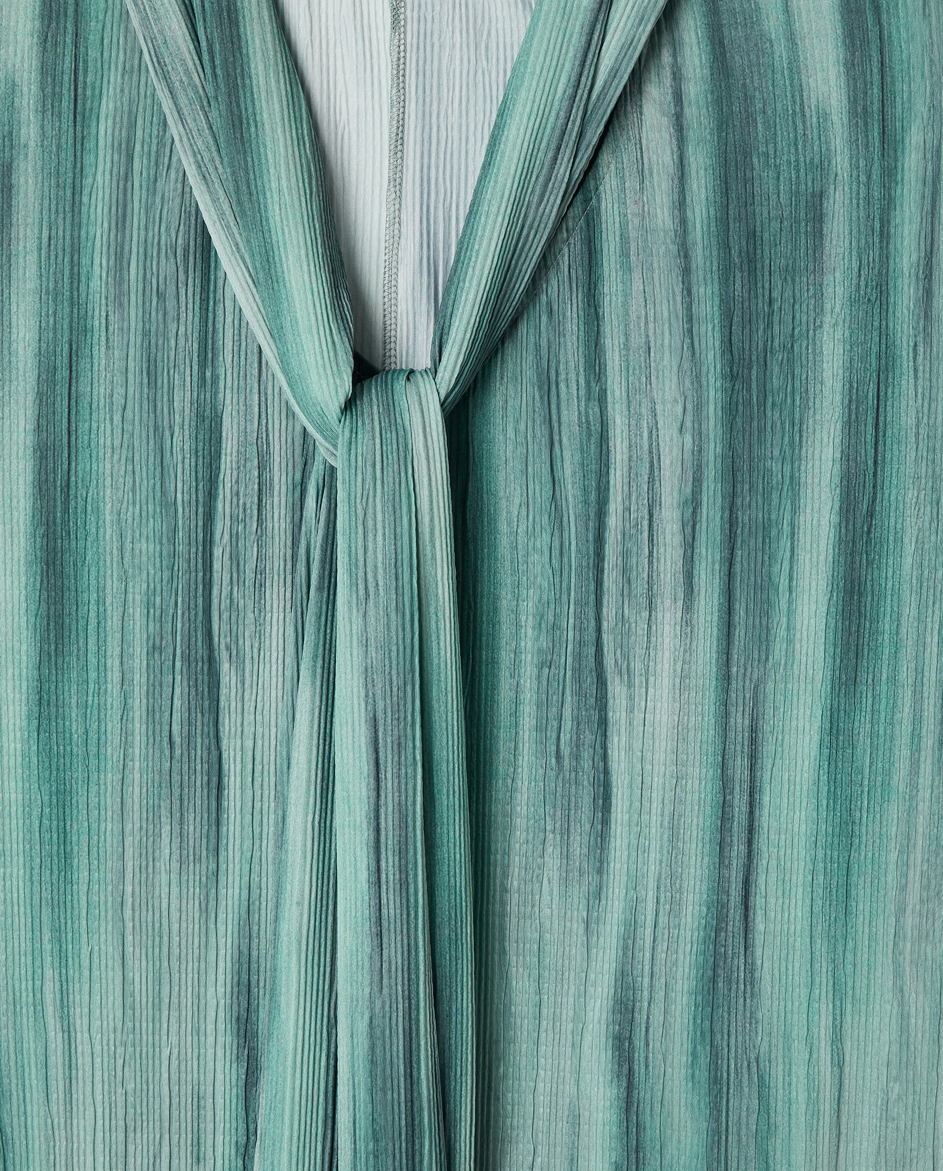 Vestido Comprido sem Mangas e com Estampado Verde-6