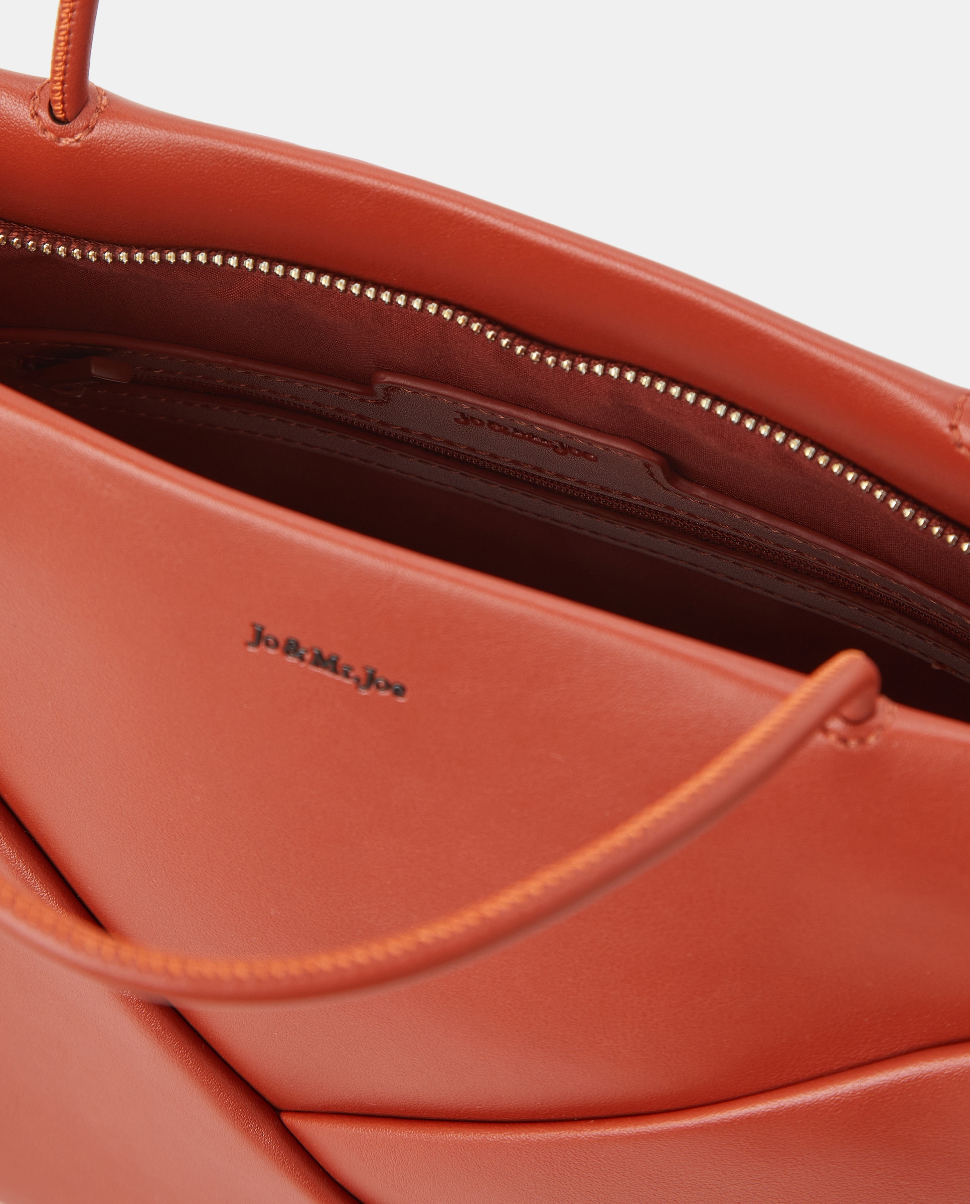 Mala de Mão com Detalhe à Frente 600 Vermelho-3