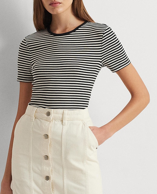 Imagen 0 de Camiseta de mujer de manga corta con rayas