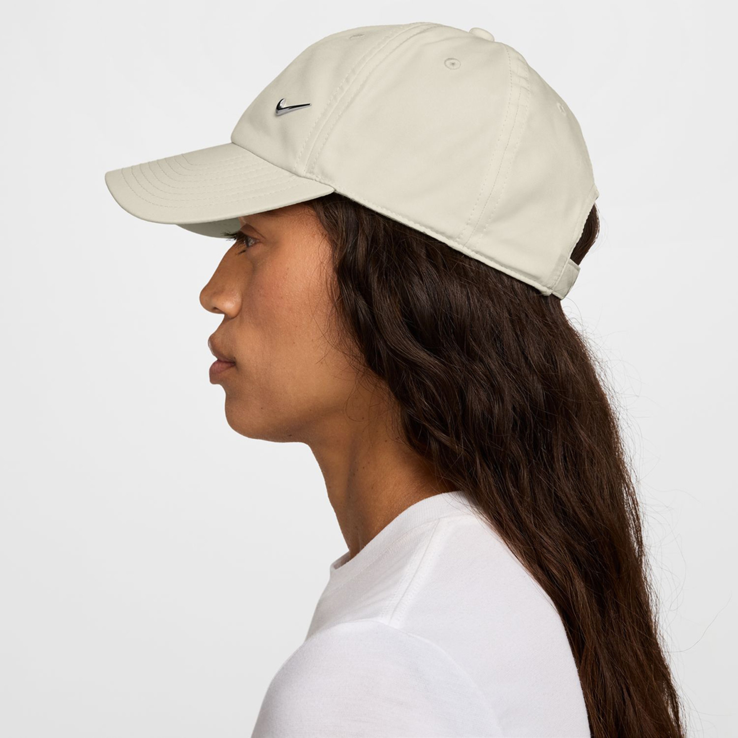 Boné sem Estrutura Dri-FIT Club Branco-2