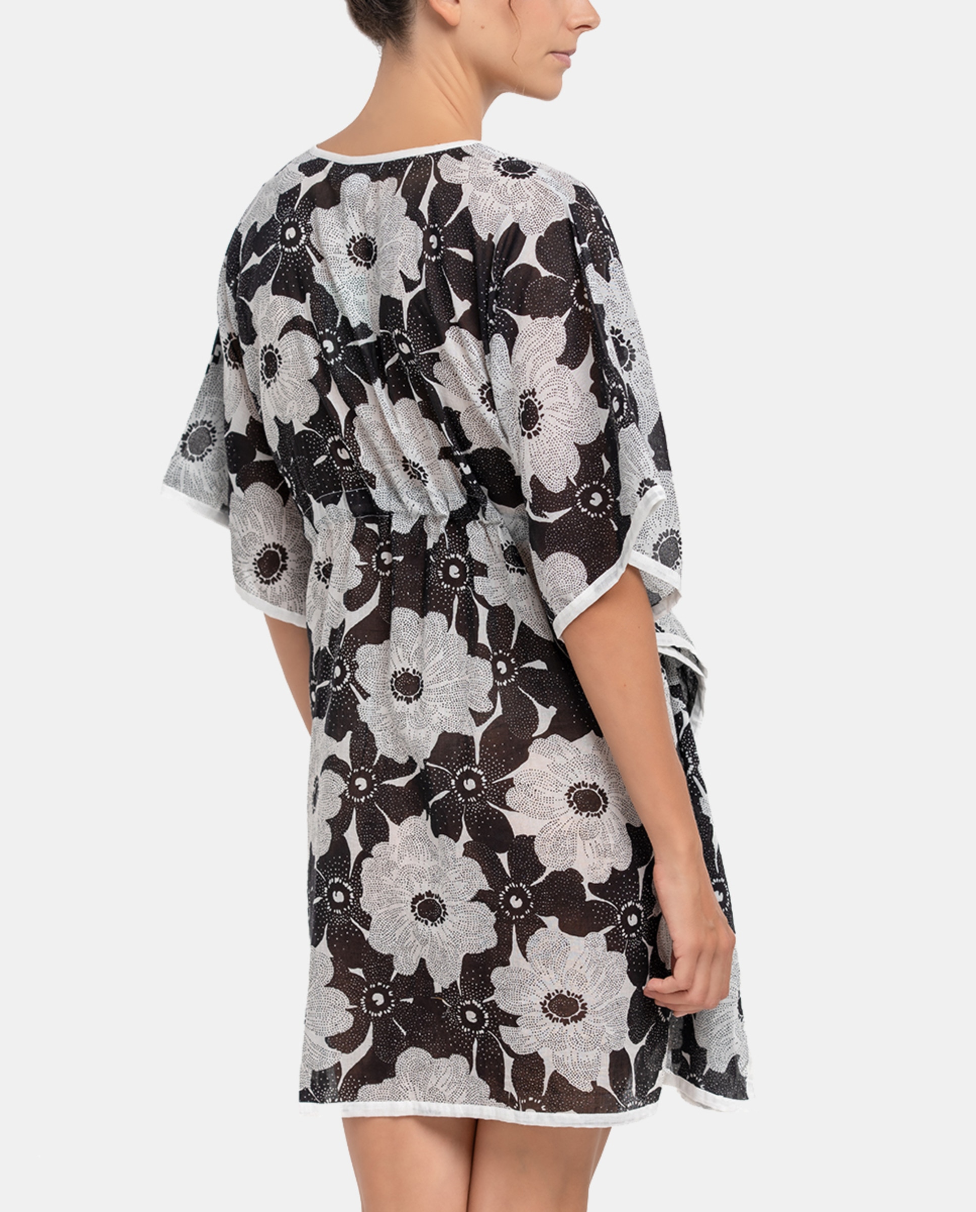 Kaftan de Algodão Oceans Diary com Estampado Floral Preto-2