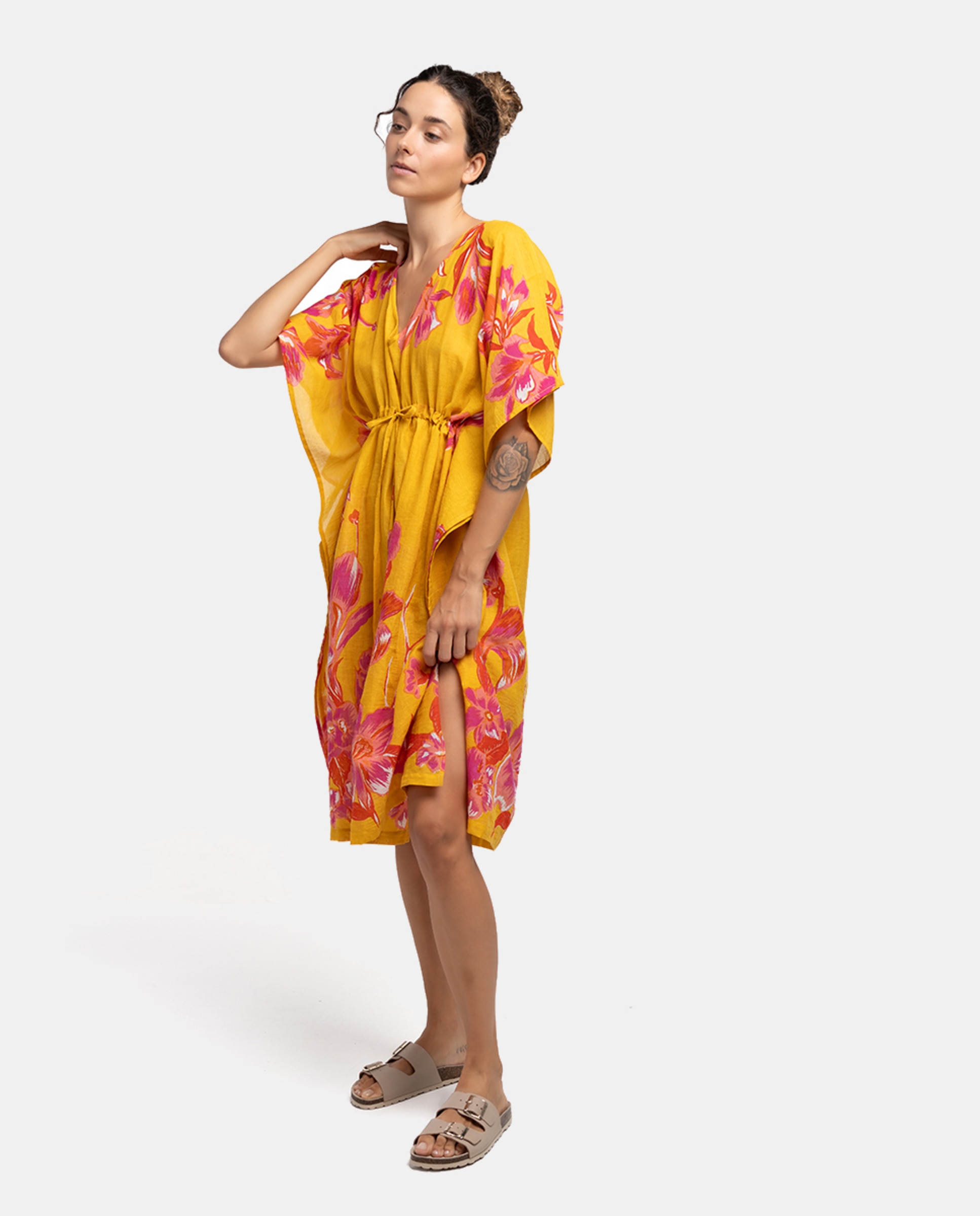 Kaftan de Algodão Oceans Diary com Estampado Floral Amarelo-1