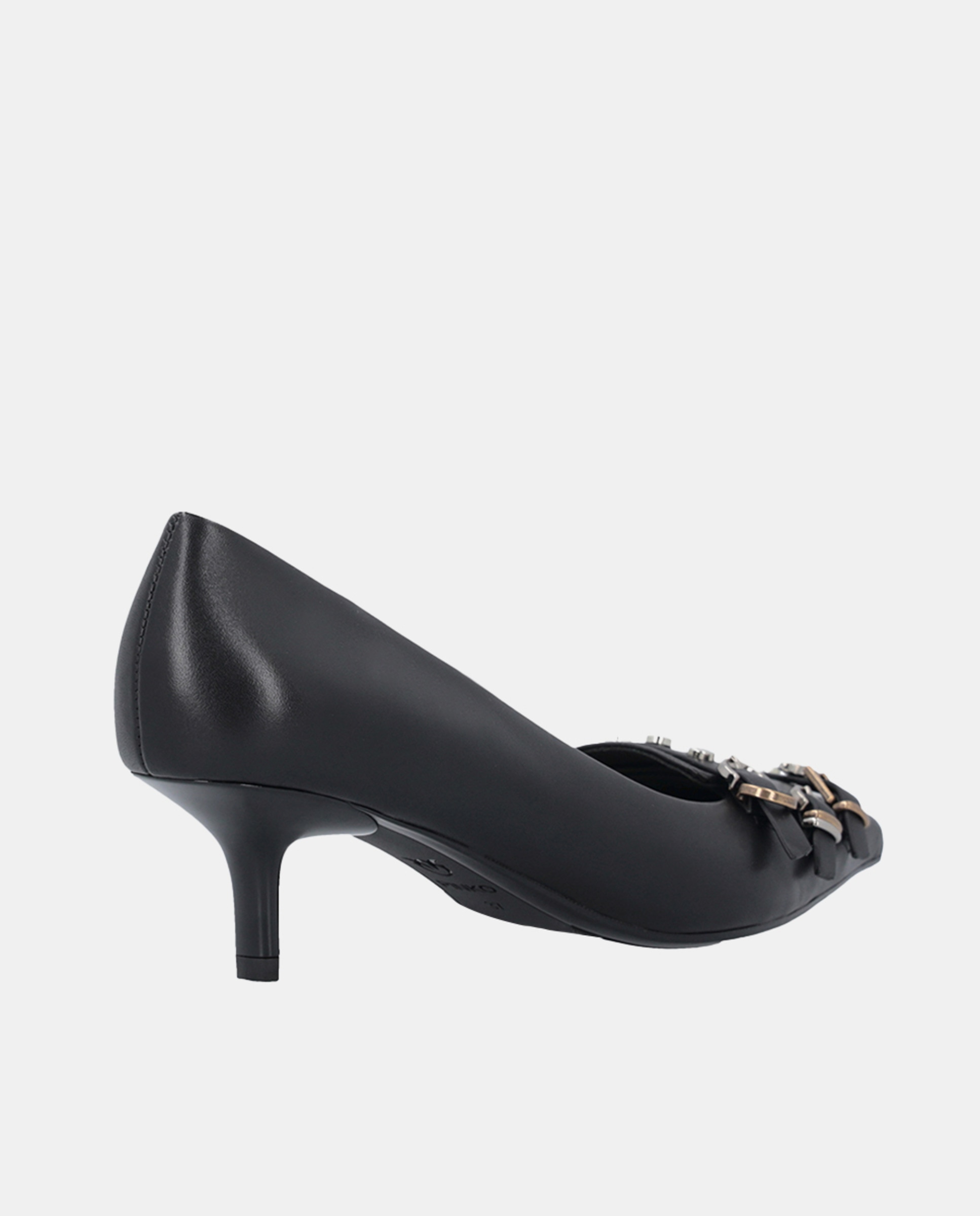 Sapatos Kitten Heel com Salto Baixo e Fivelas Preto-3