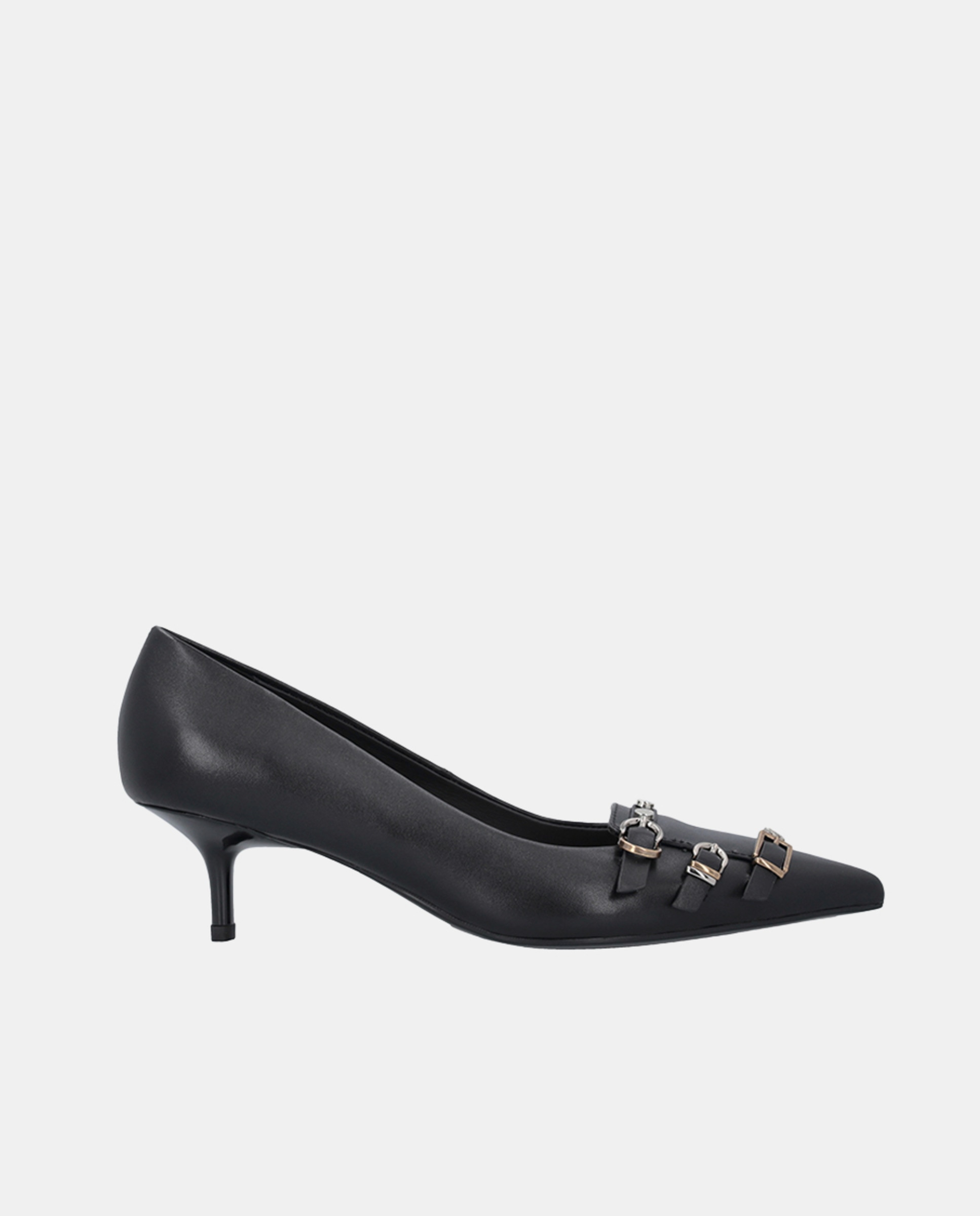 Sapatos Kitten Heel com Salto Baixo e Fivelas Preto-1