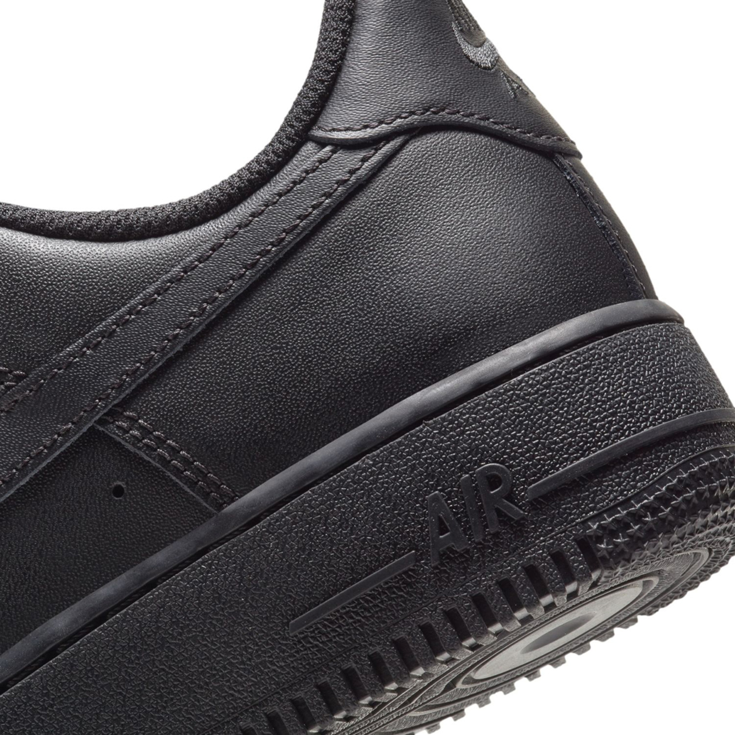 Sapatilhas Casual de Mulher Air Force 1 '07 Preto-8