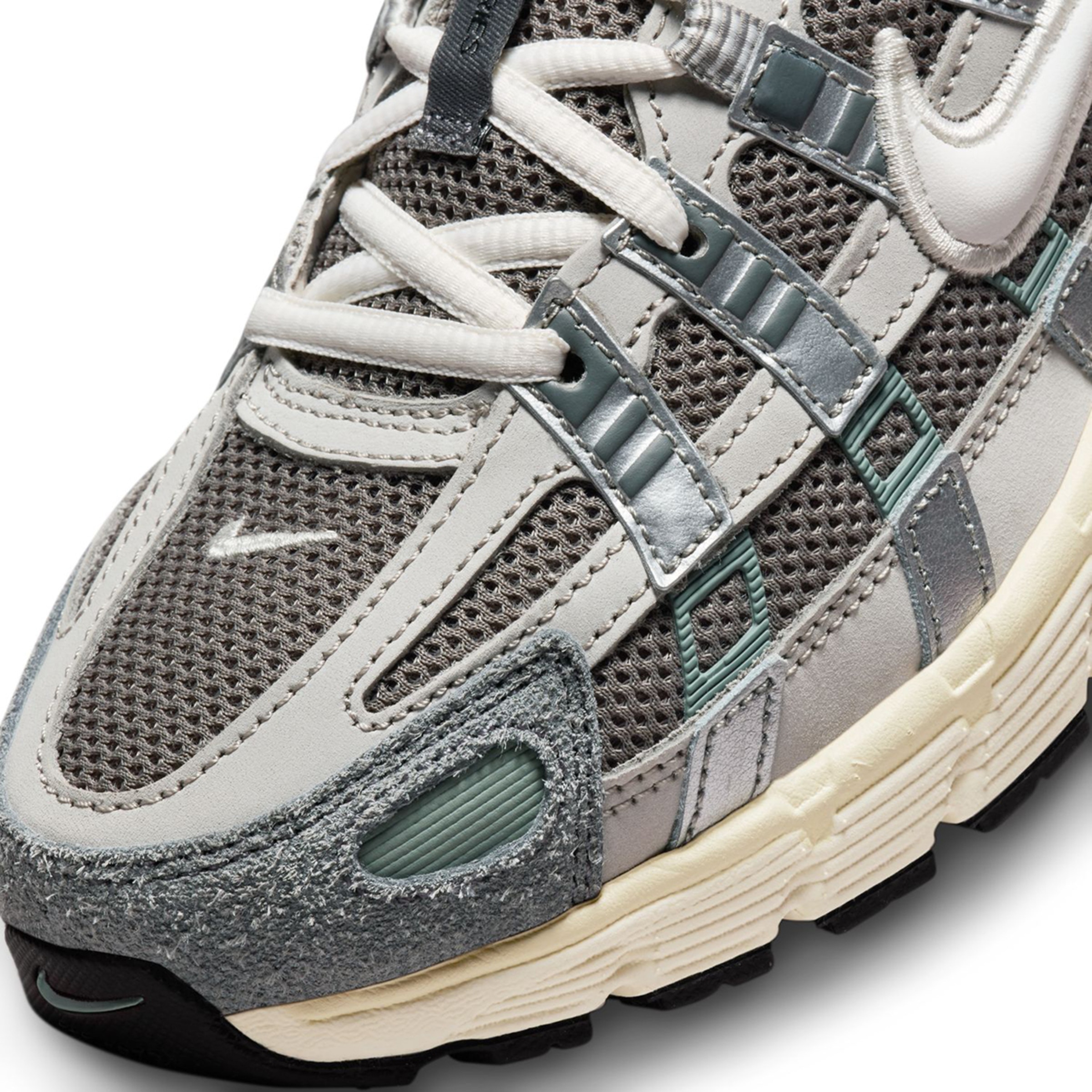 Sapatilhas casual de homem P-6000 Nike Cinzento-8