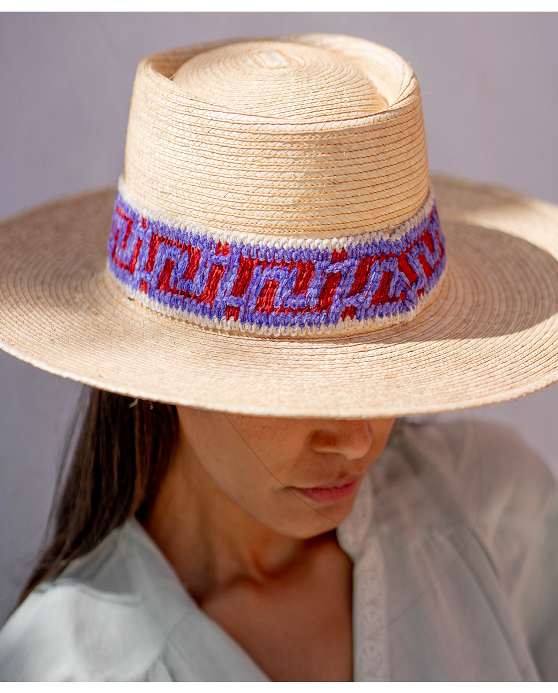 Sombrero con fibra de paja de palma · La Mansa · El Corte Inglés