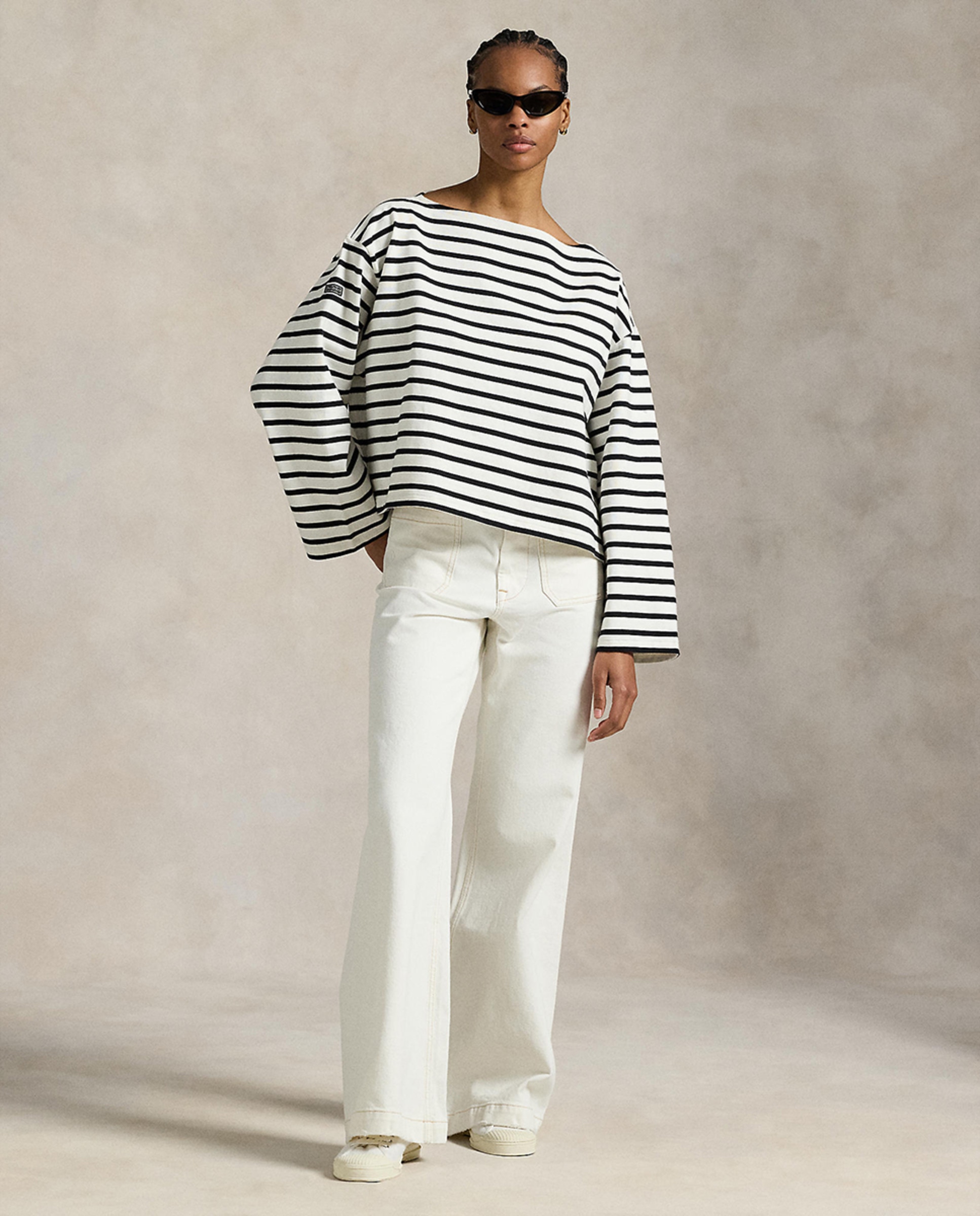 Jeans à Boca de Sino em Algodão com Cintura Subida Branco-1