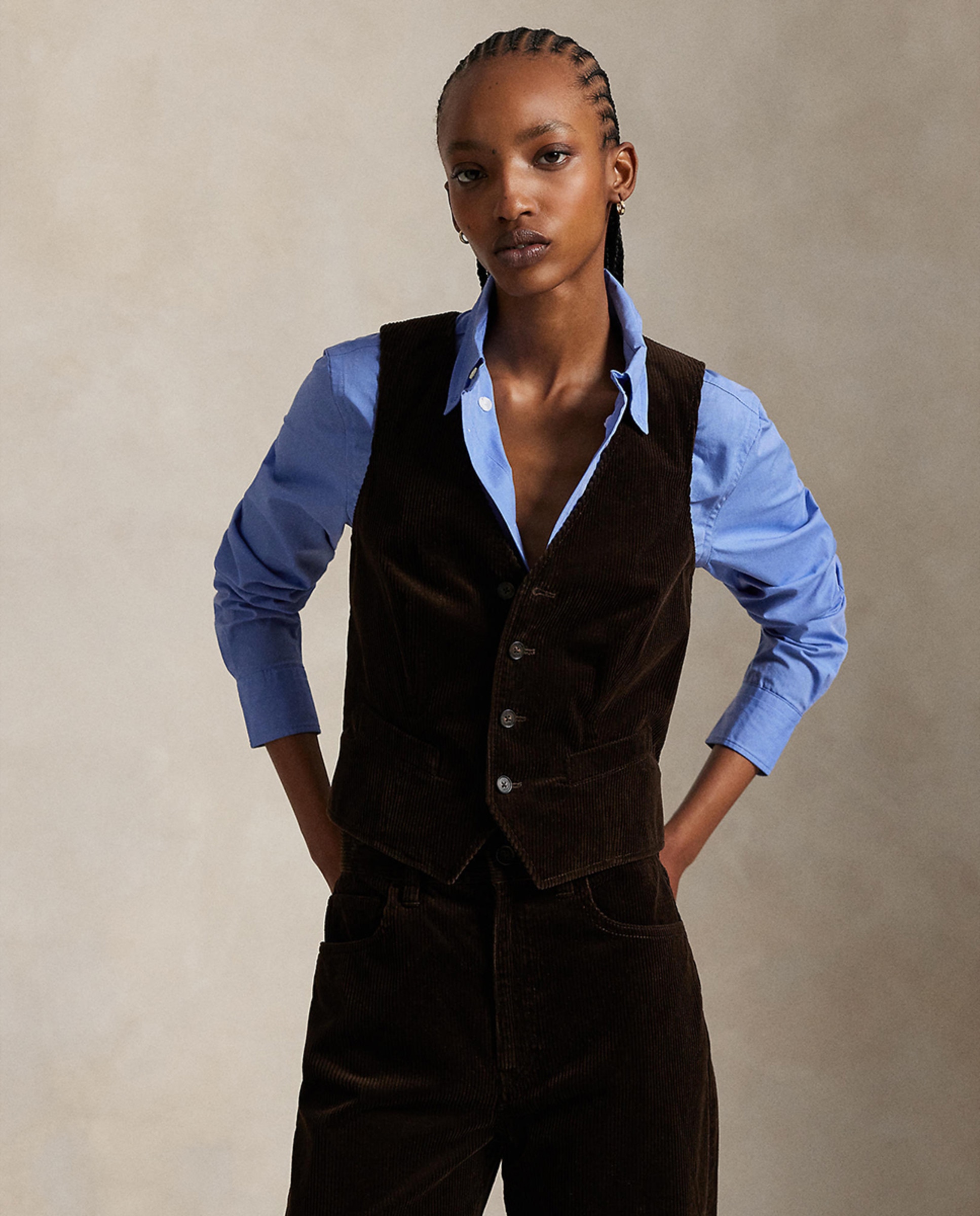 Colete Formal Abotoado em Bombazina Castanho-escuro-1