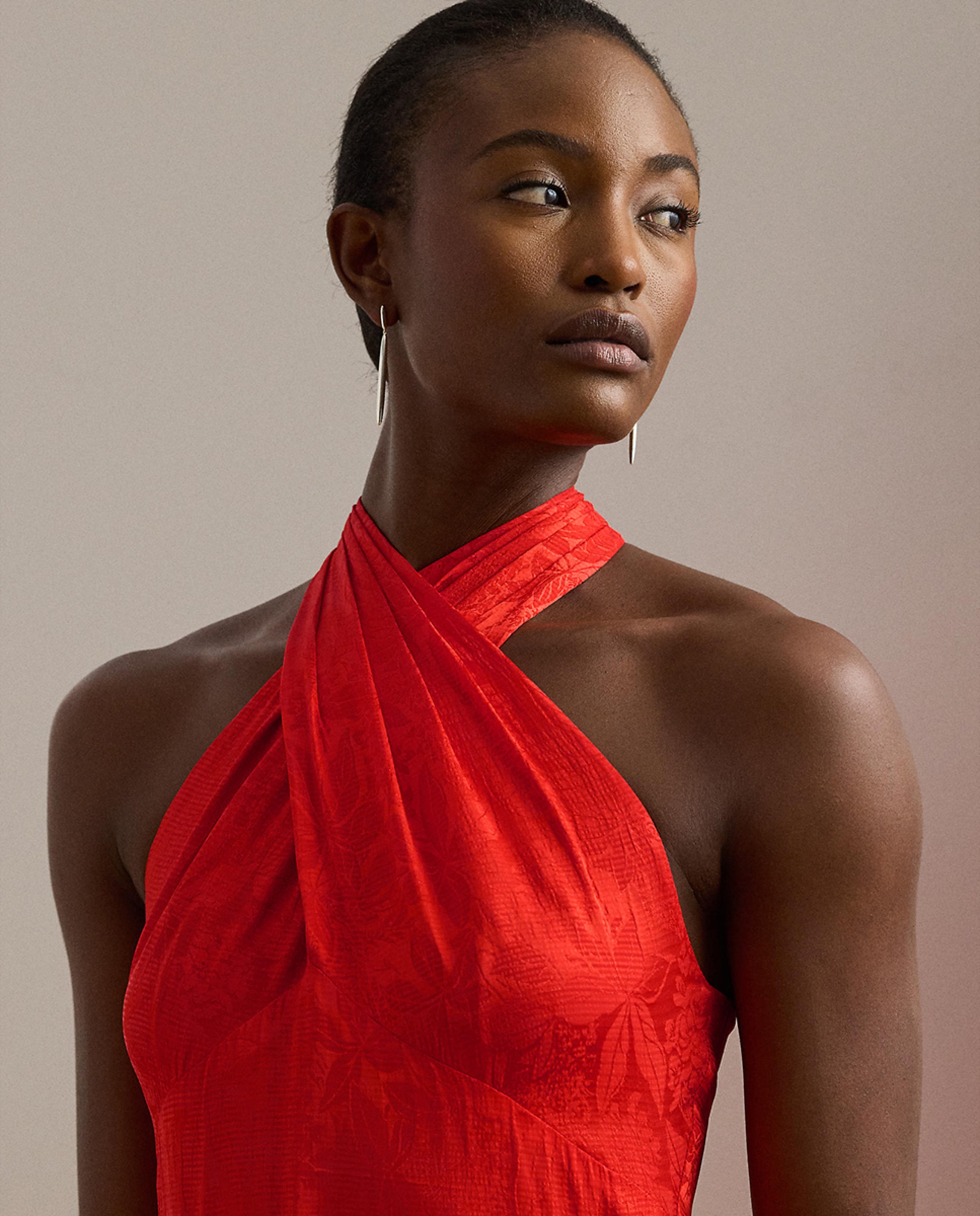 Vestido comprido com gola halter Coral-4