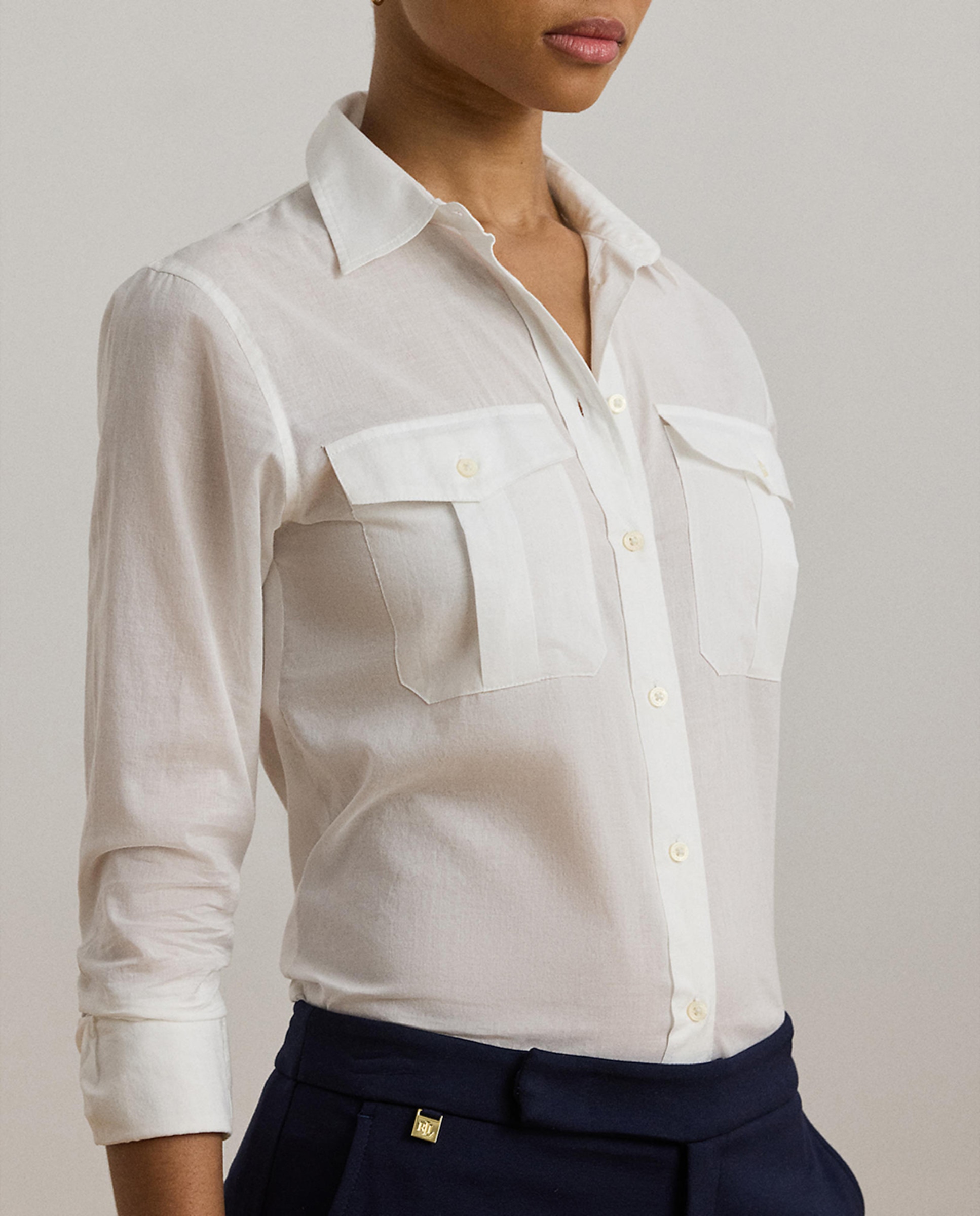 Camisa com Bolsos Branco-3