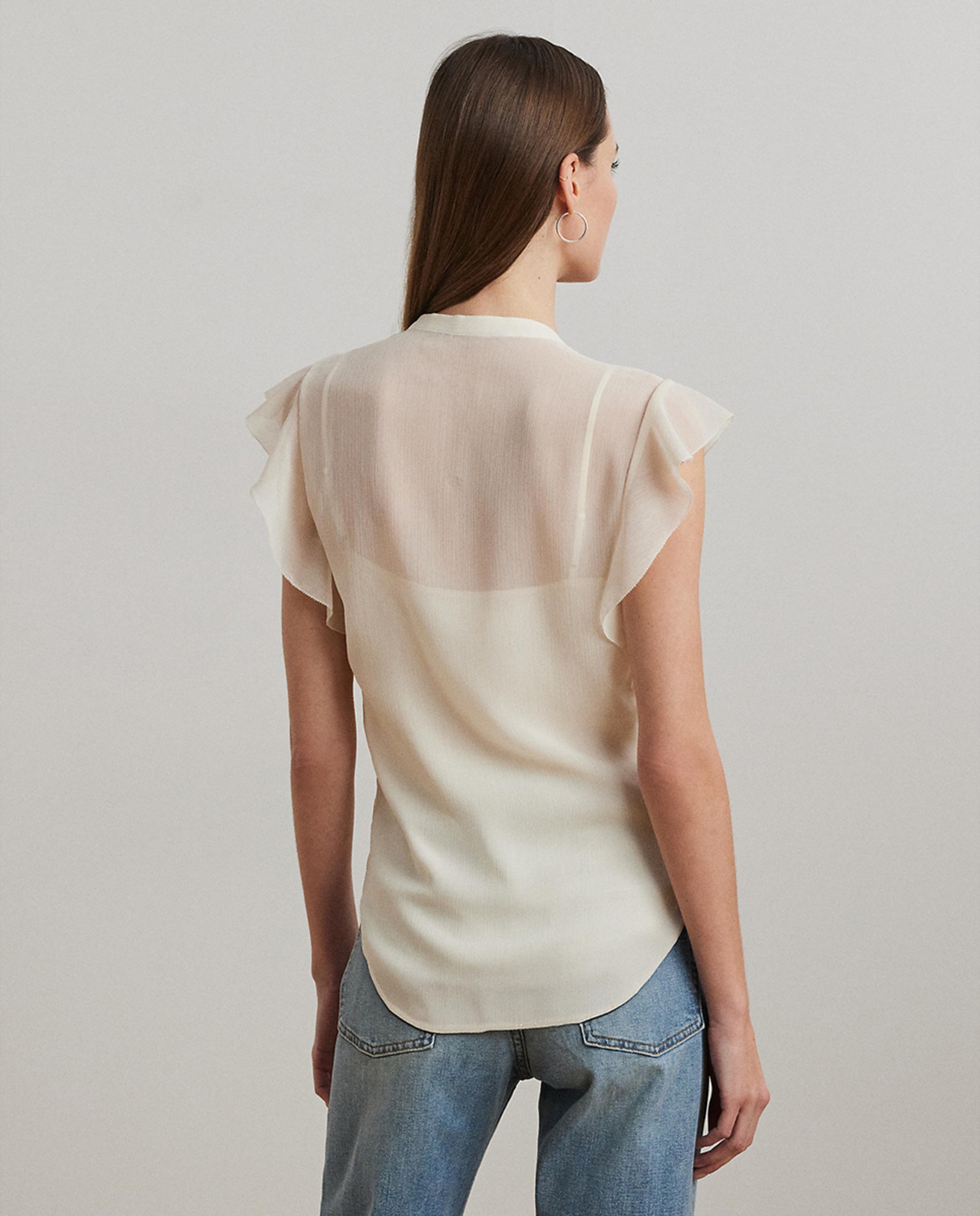 Blusa com Folhos e Laço na Gola Cru-3