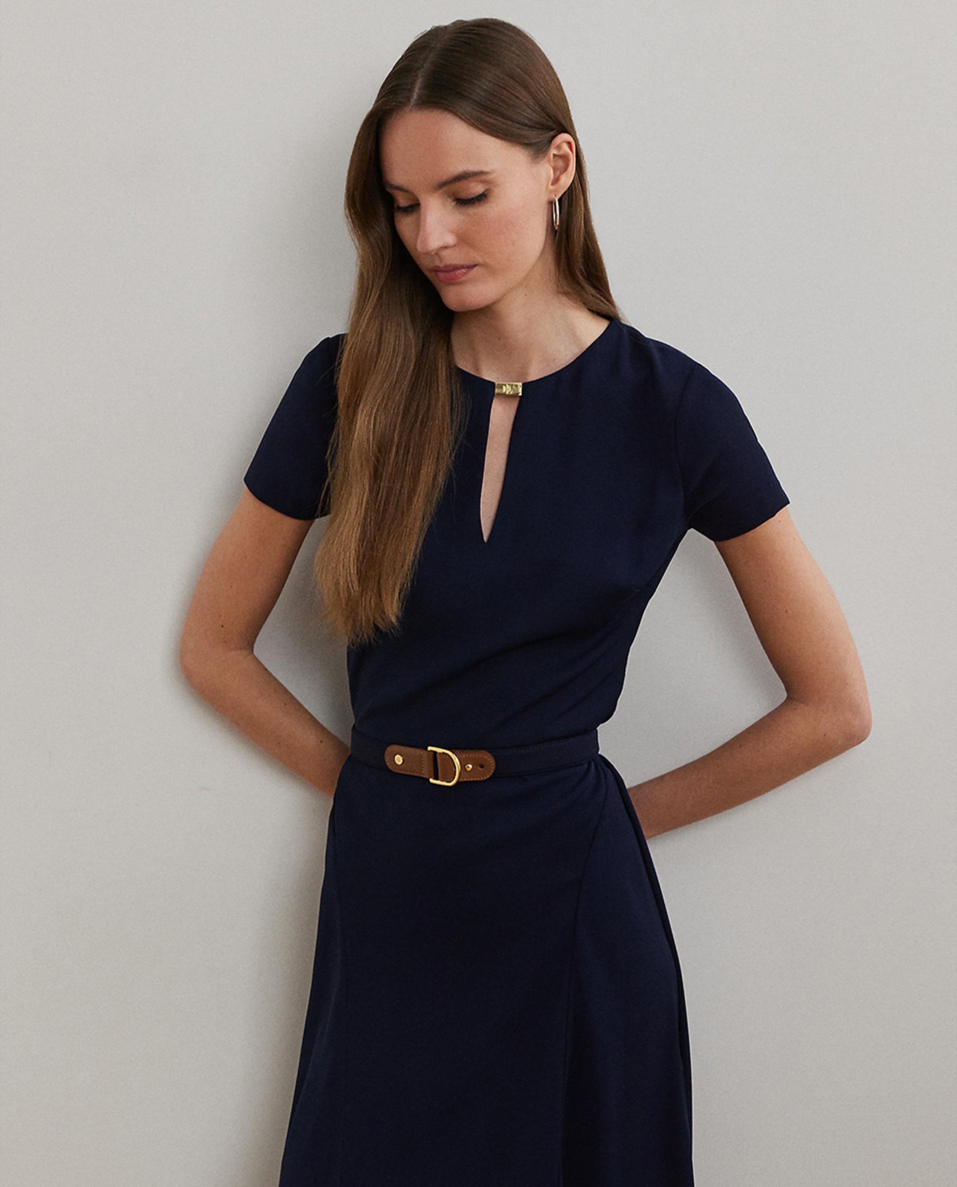 Vestido de georgette com cinto Azul-marinho-6