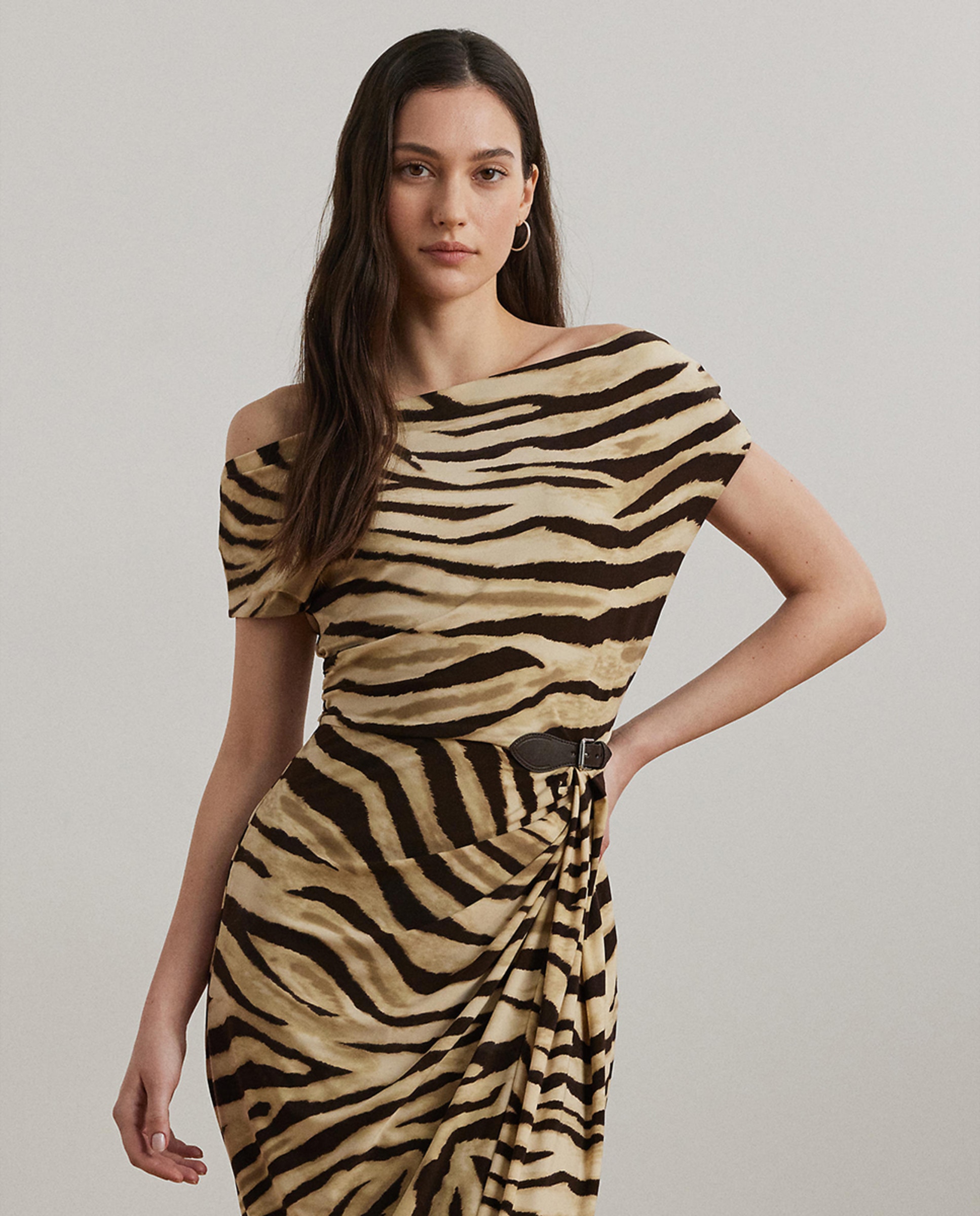 Vestido Midi Estampado com Gola Assimétrica Creme-6