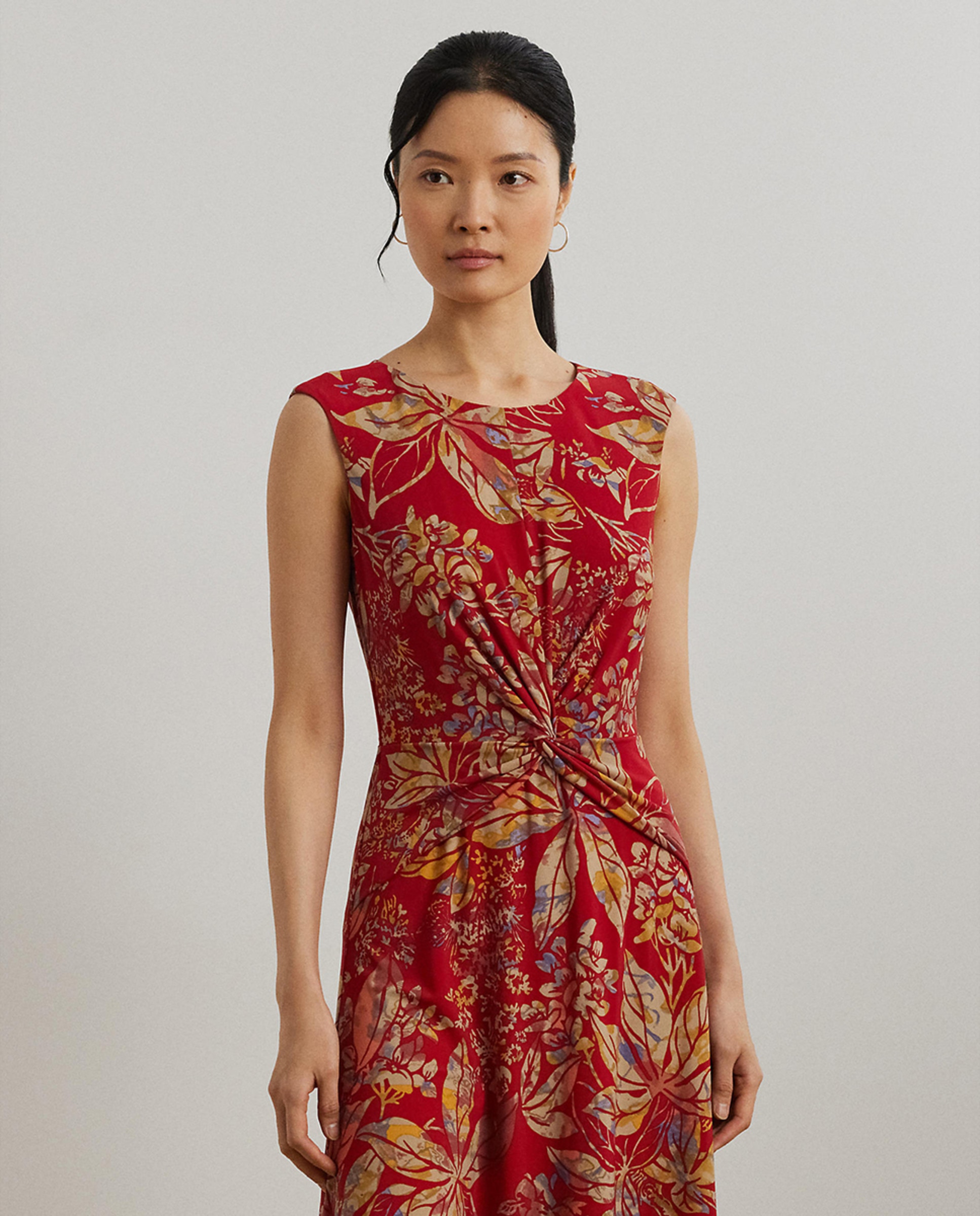 Vestido Midi com Detalhe Entrançado na Cintura Vermelho-6