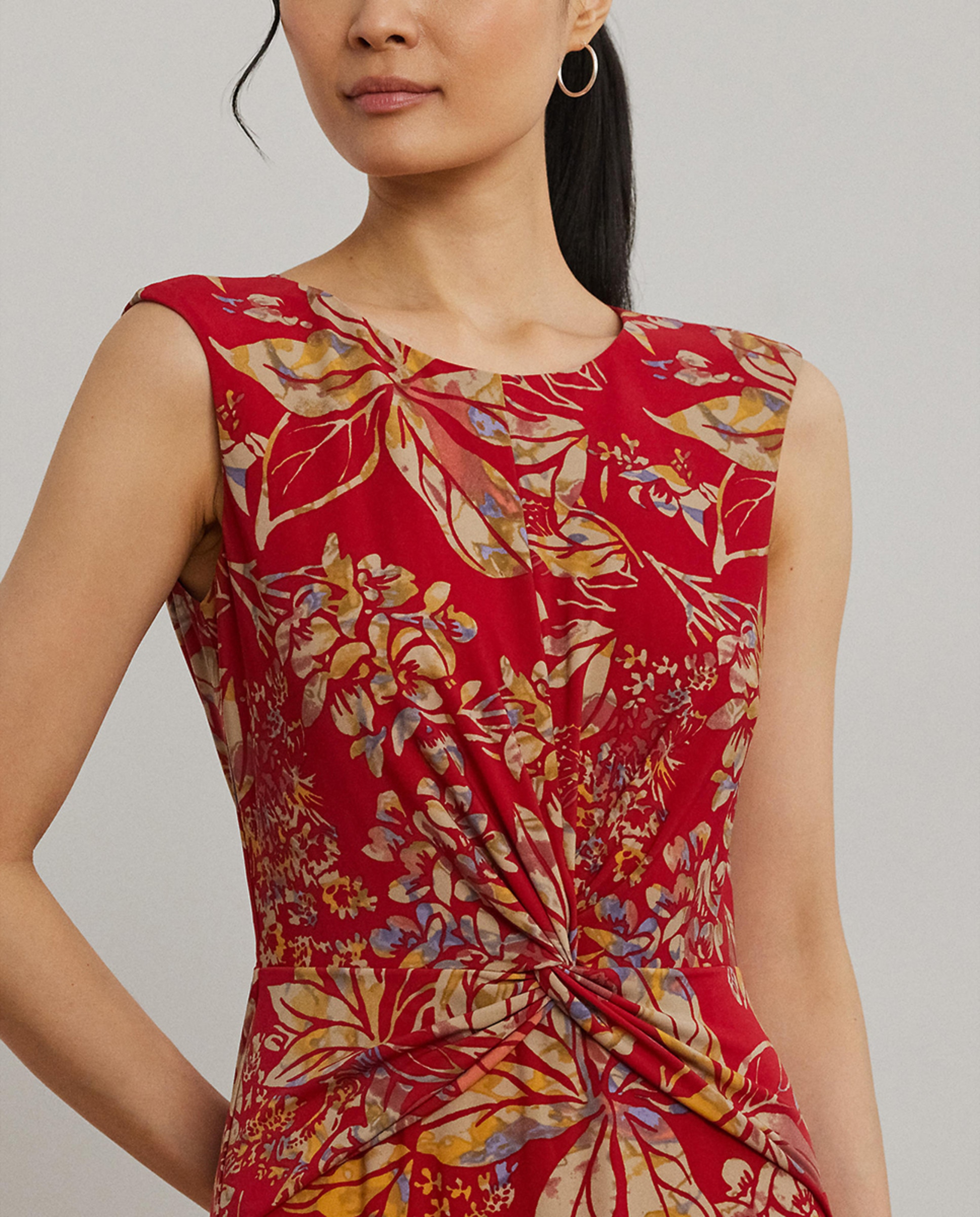 Vestido Midi com Detalhe Entrançado na Cintura Vermelho-4