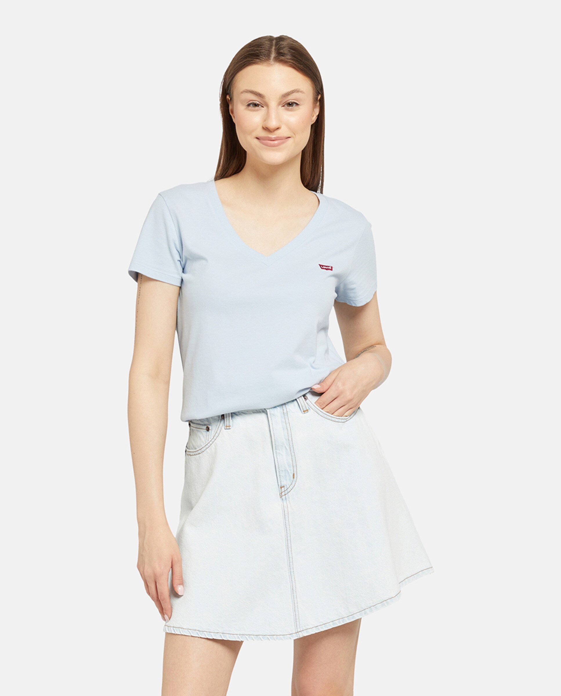 T-shirt de mulher com manga curta e decote em bico Azul-claro-1