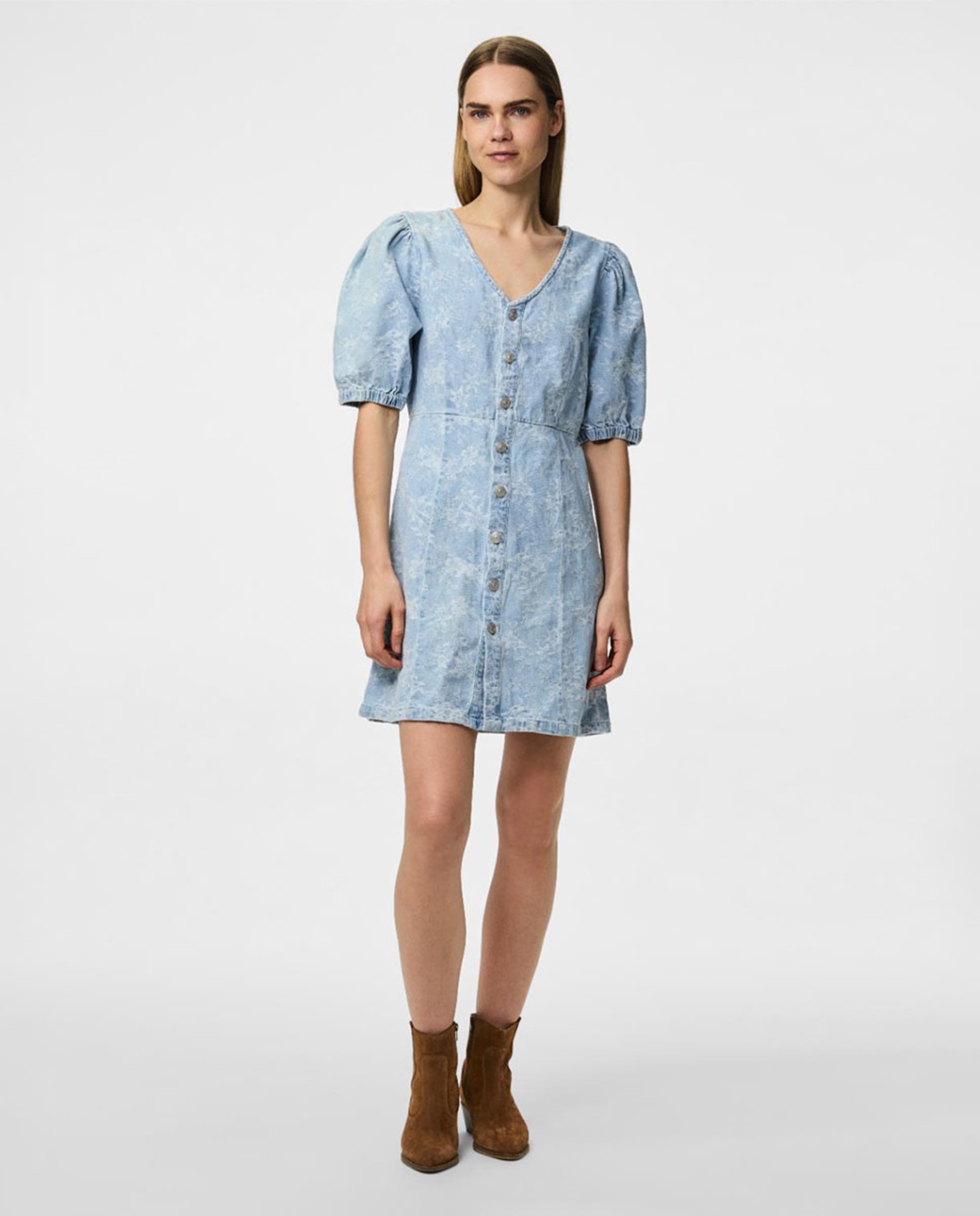 Vestido Curto de Ganga com Bordado Azul-claro-5
