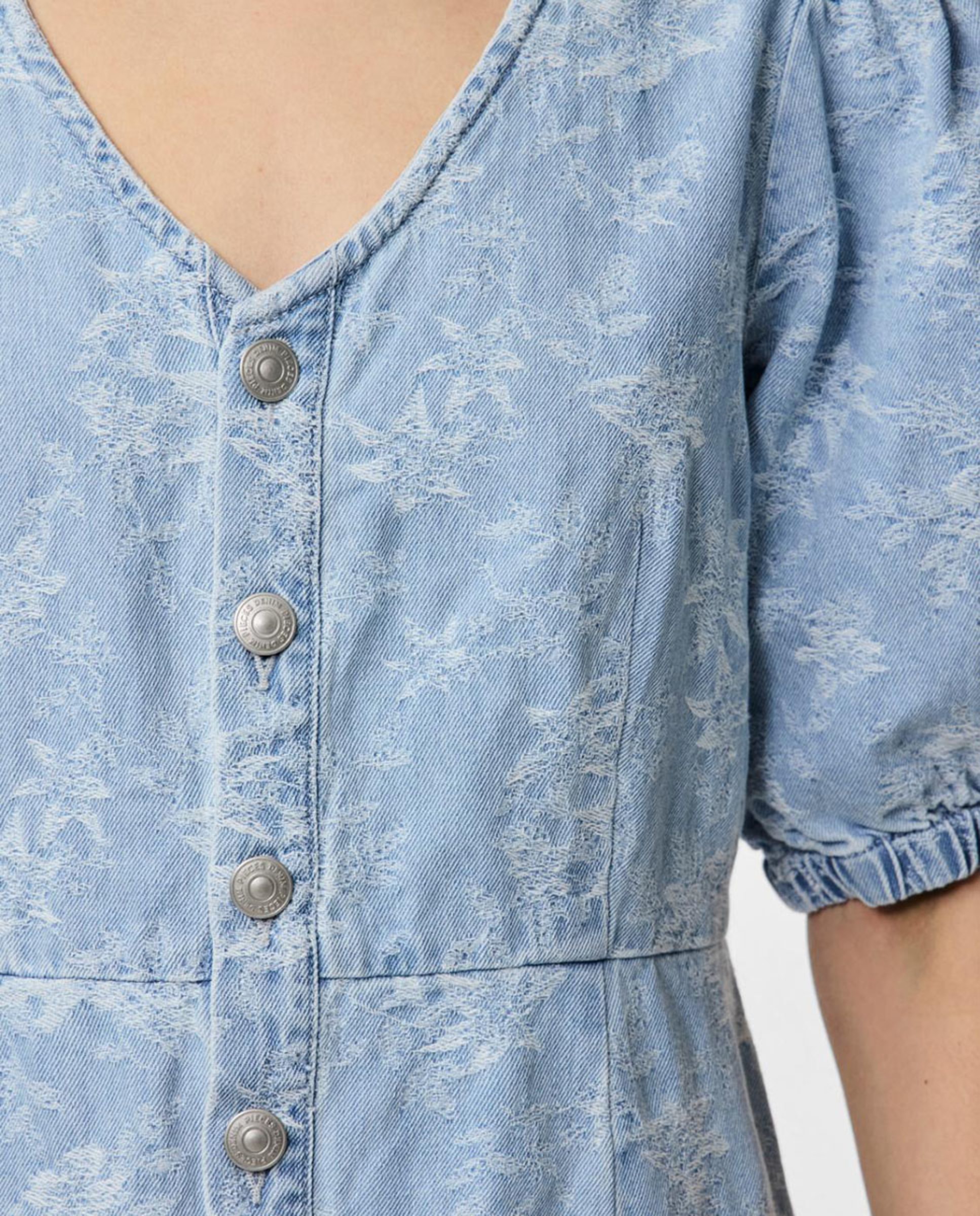 Vestido Curto de Ganga com Bordado Azul-claro-3