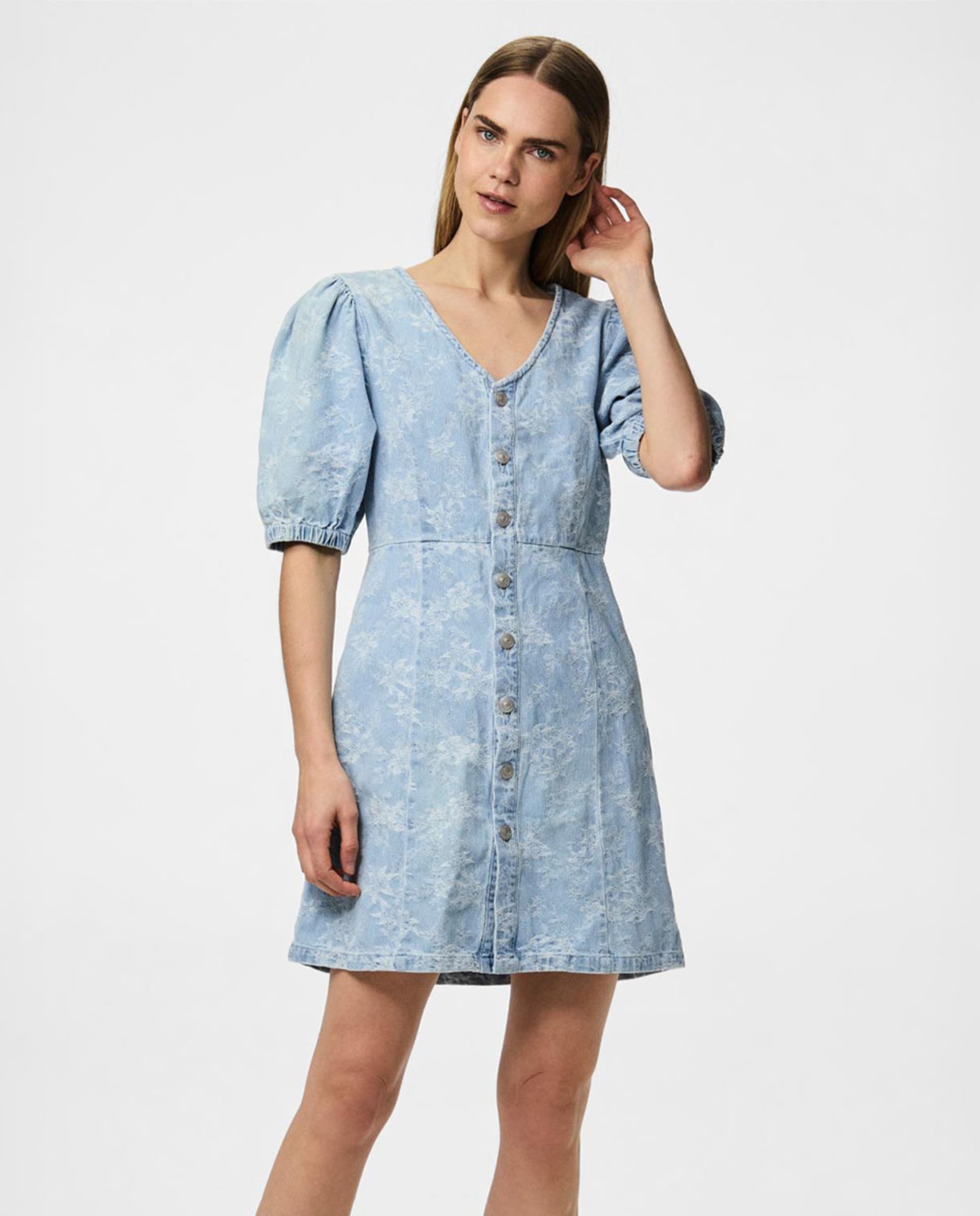 Vestido Curto de Ganga com Bordado Azul-claro-1