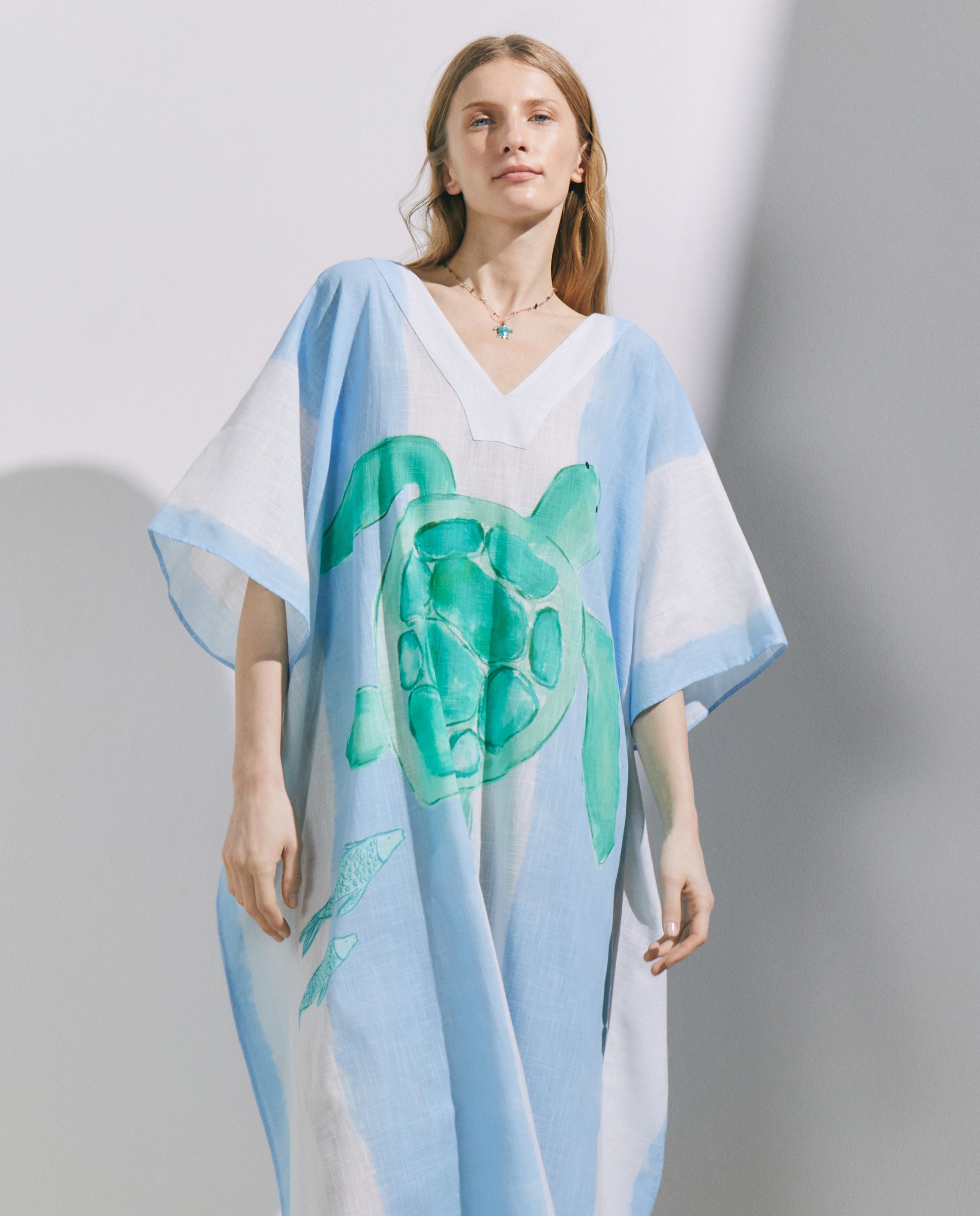 Kaftan com Estampado de Tartaruga Celeste-2