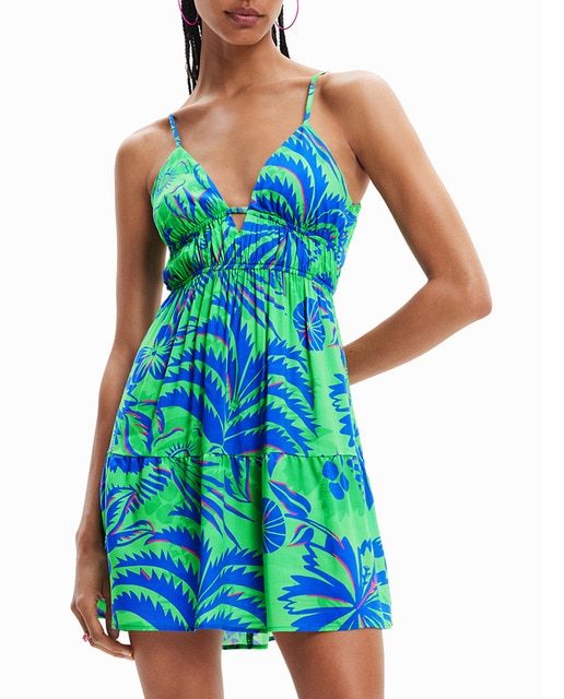Imagen 0 de Vestido corto de tirantes con fruncidos y cut-outs. Estampado tropical.